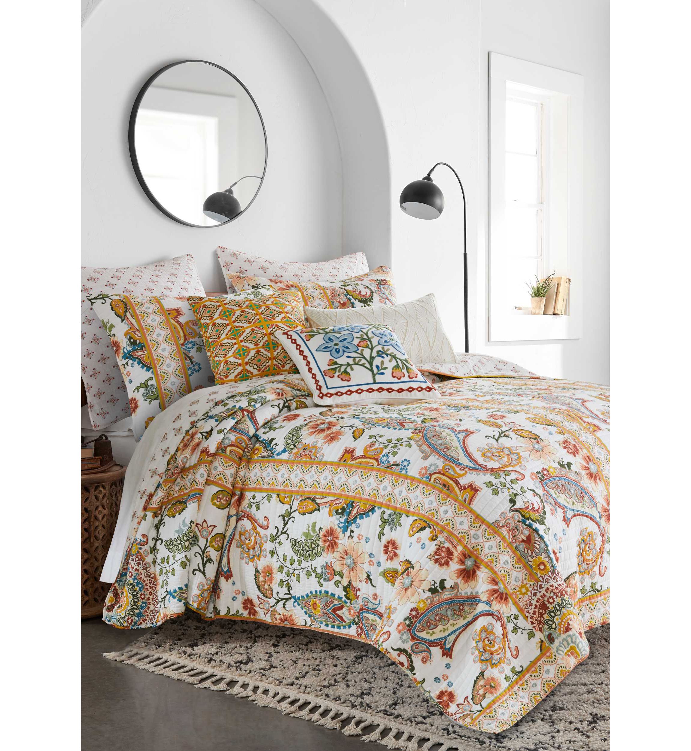 Bertelli Off-White Quilt Set