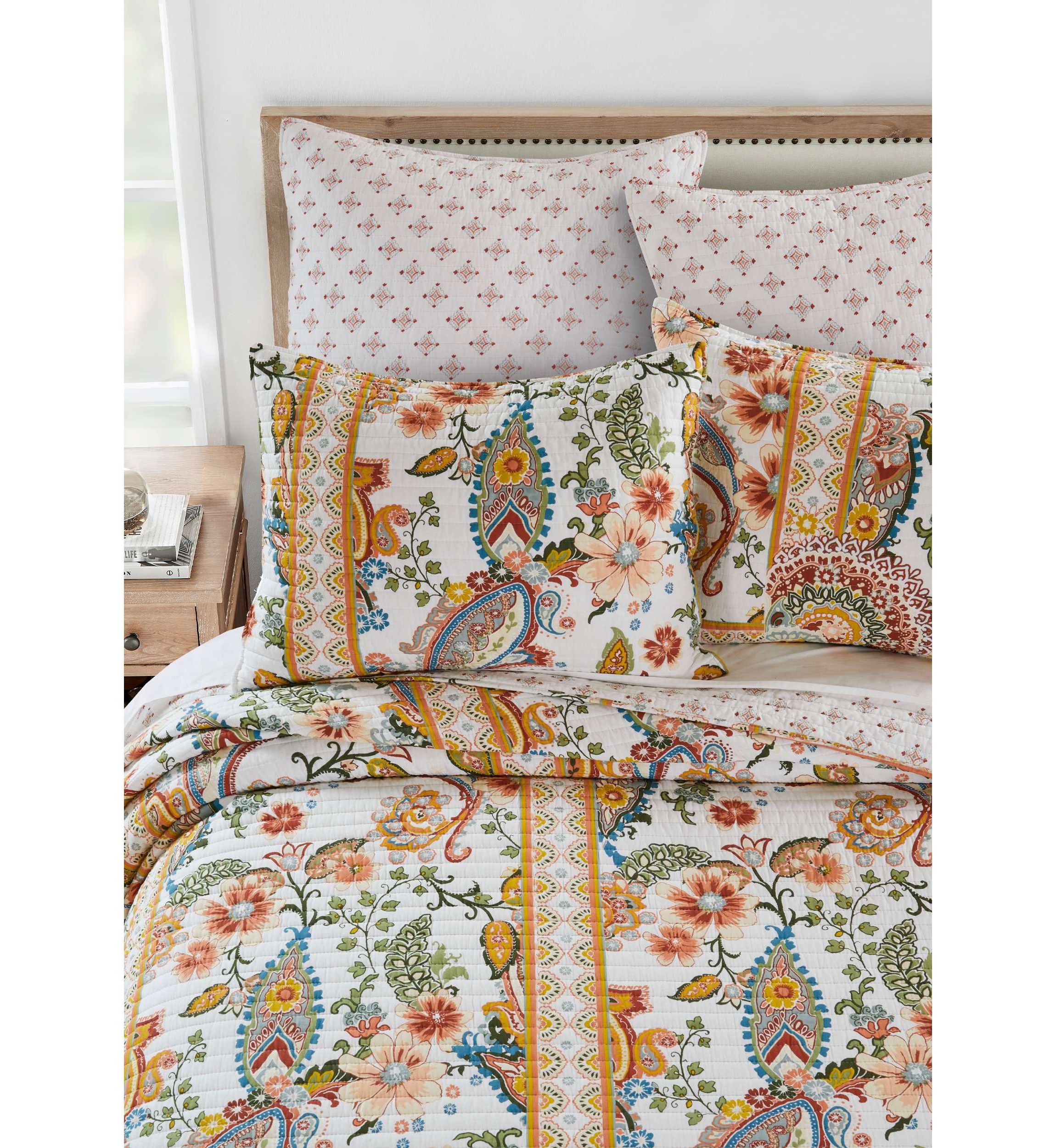Bertelli Off-White Quilt Set