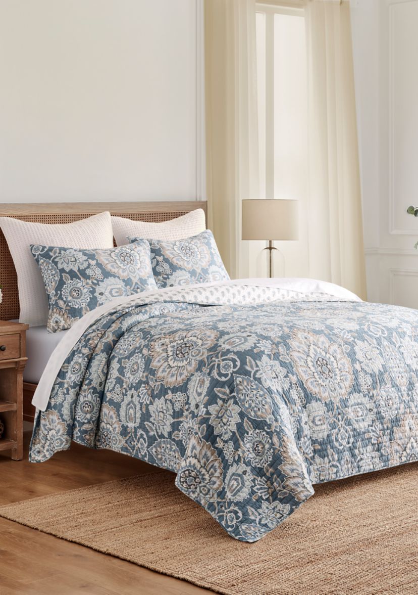 Chateau Quilt