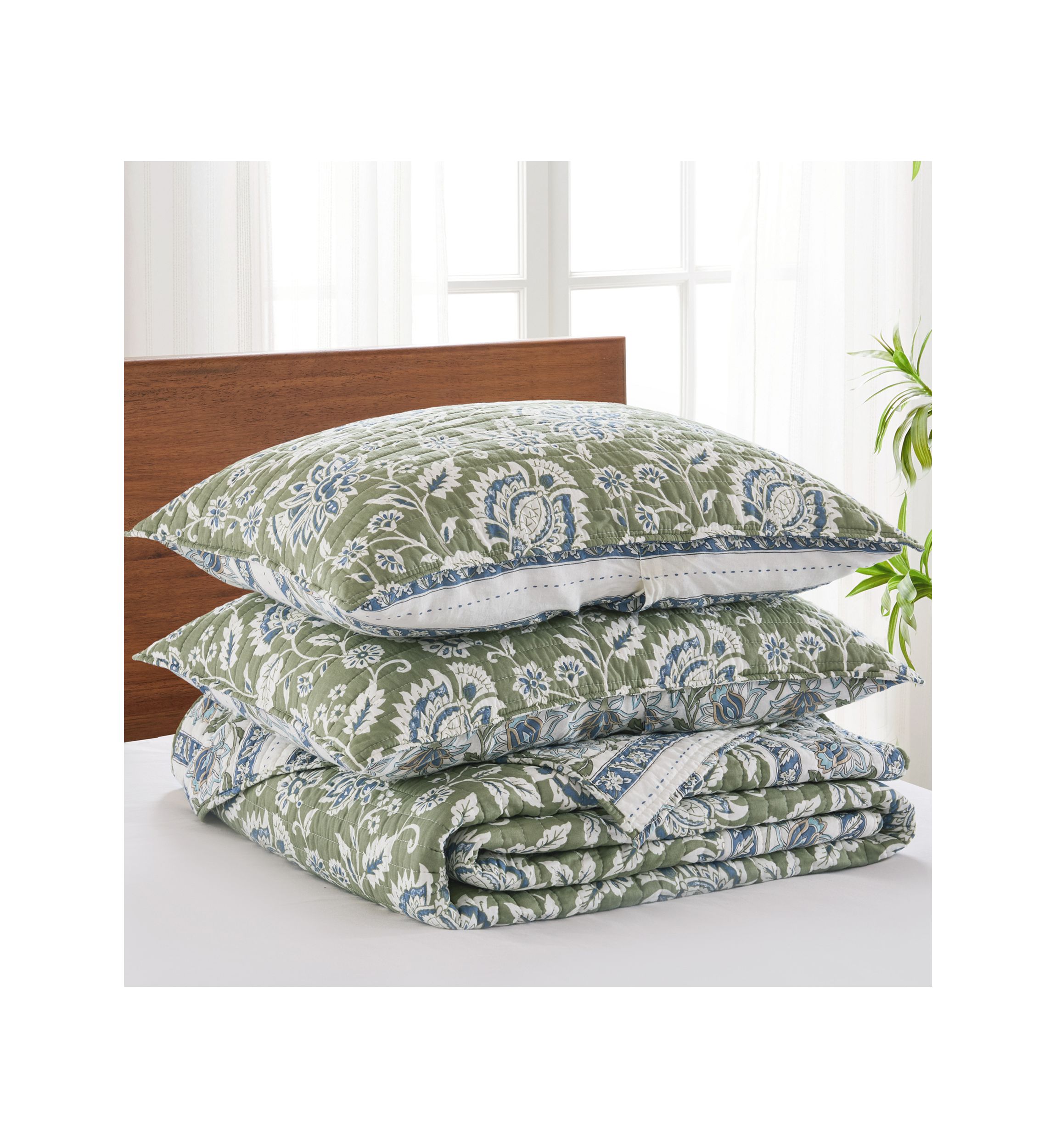 Sarrah Quilt Set
