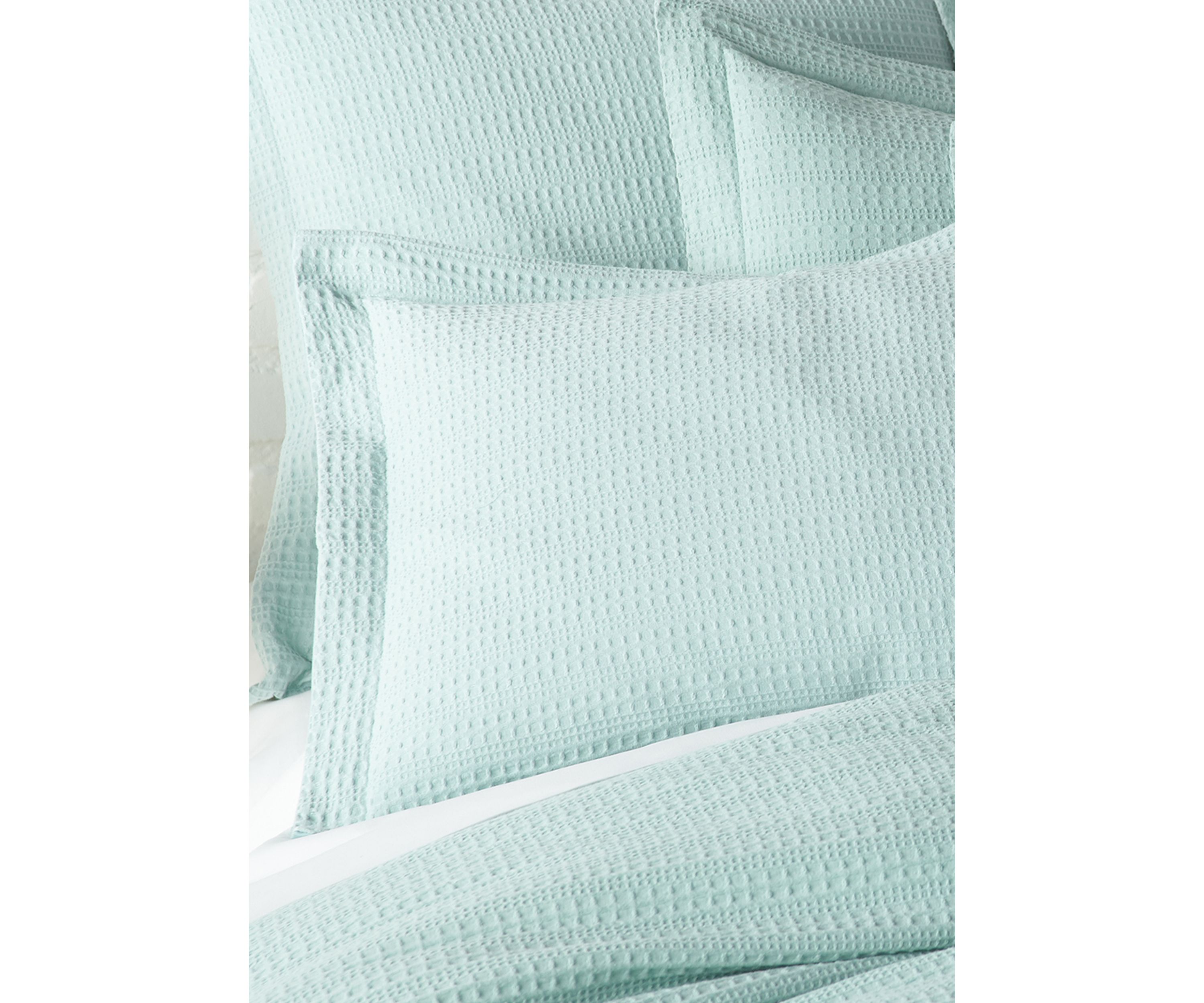 Regency White Standard Sham