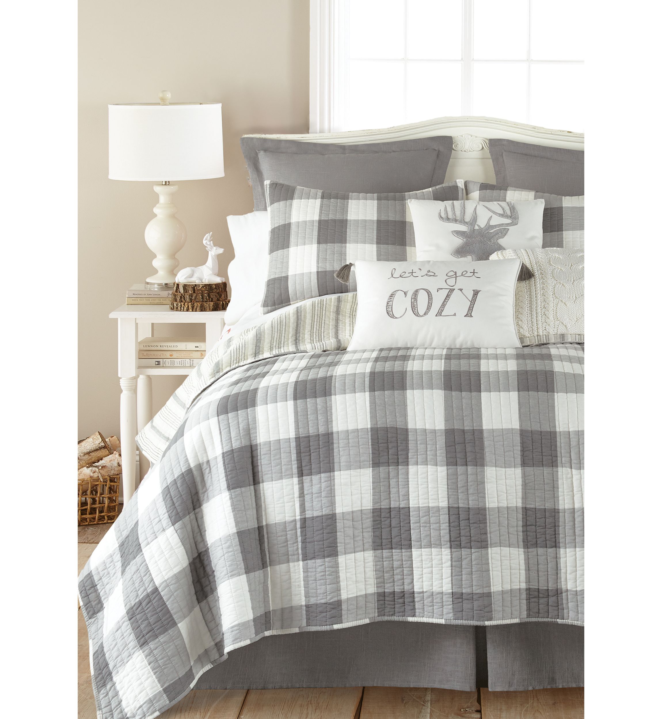 Camden Reversible Quilt Set