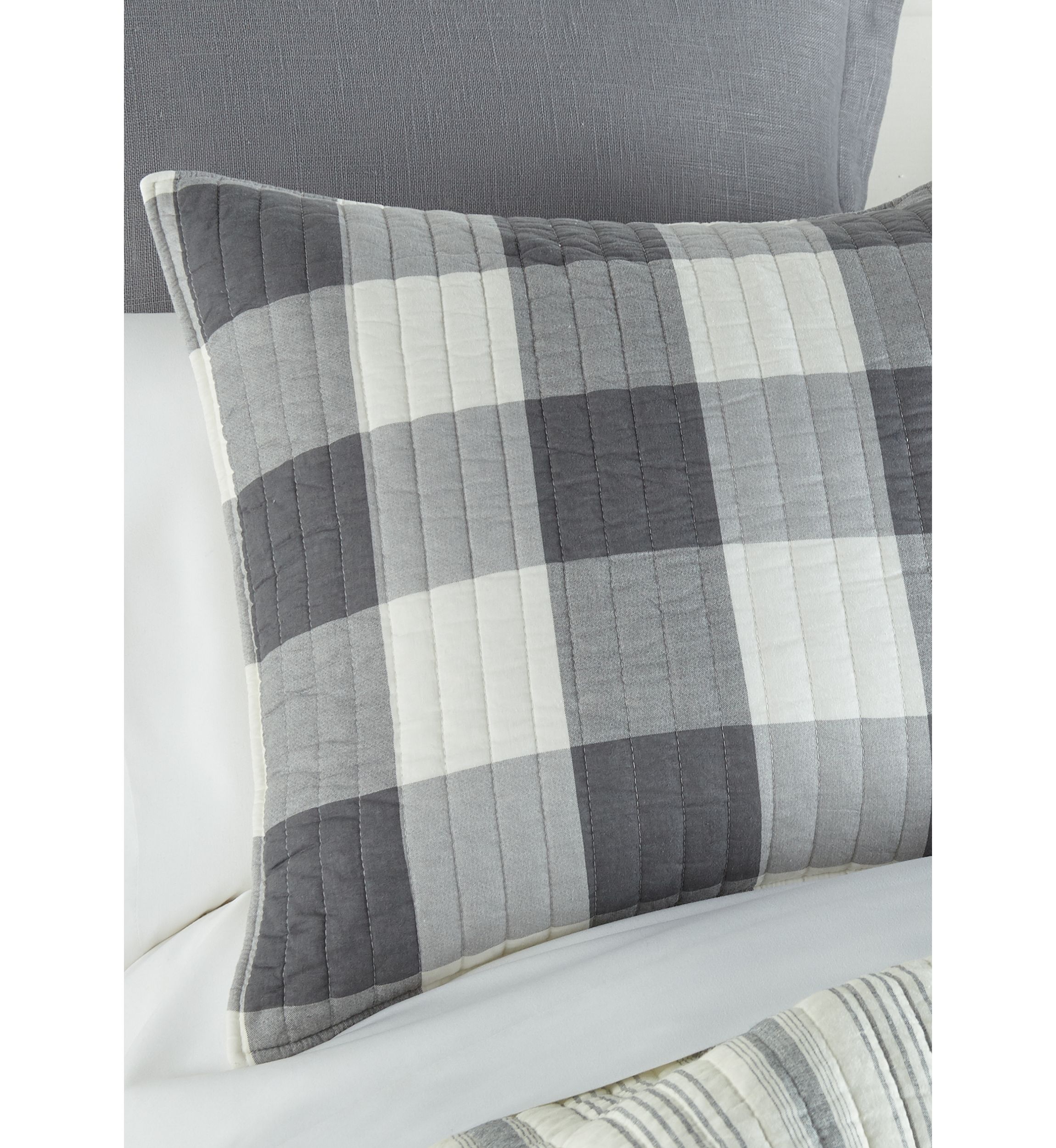Camden Reversible Quilt Set