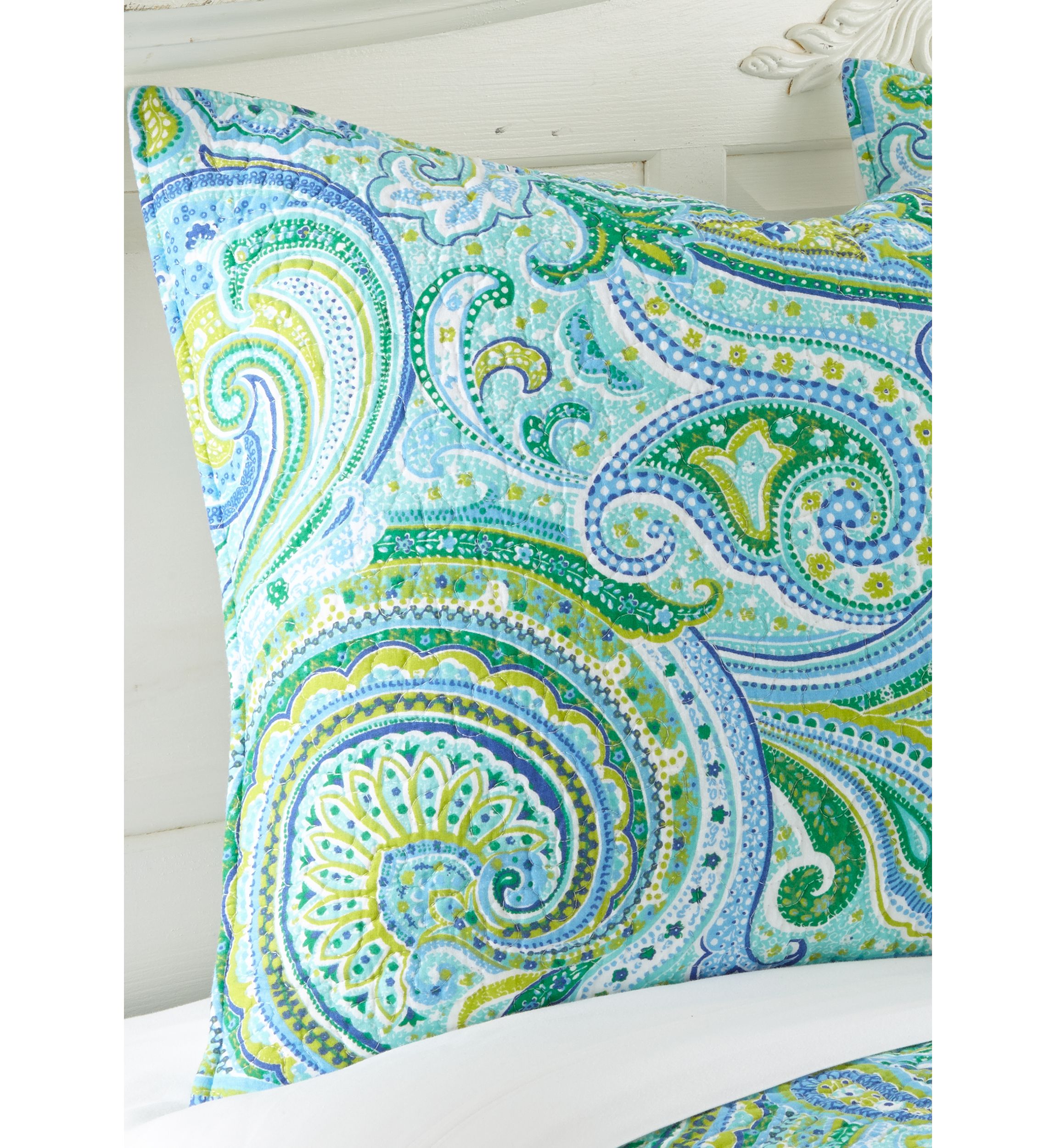 Darjeeling Teal Quilt Set