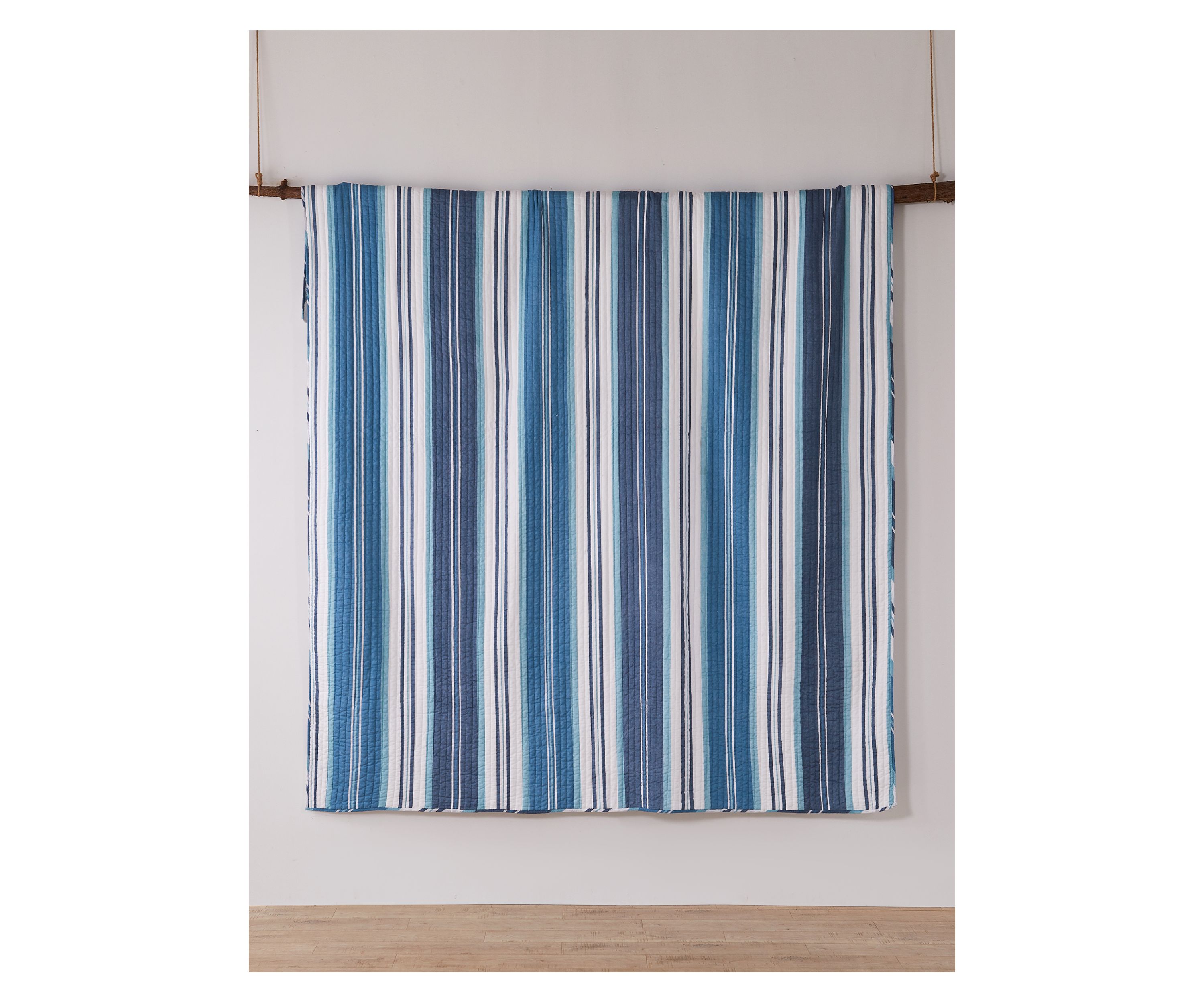 Camps Bay Reversible Quilt Set