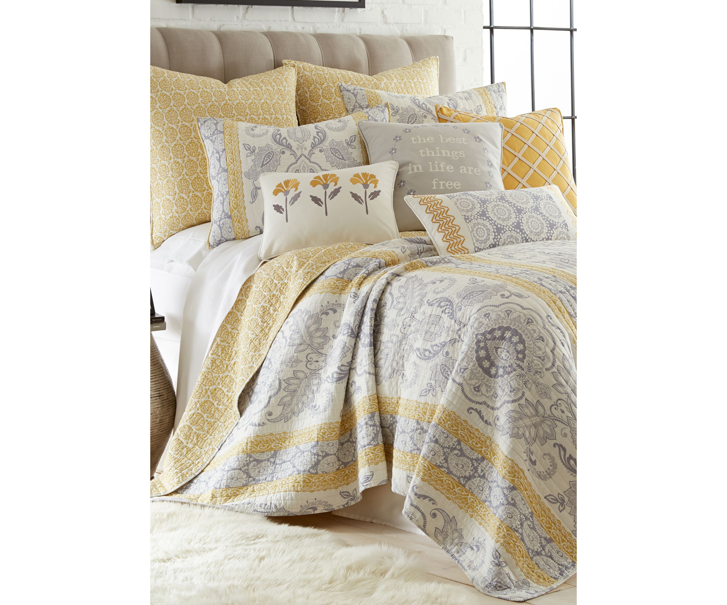 St. Claire Quilt Set
