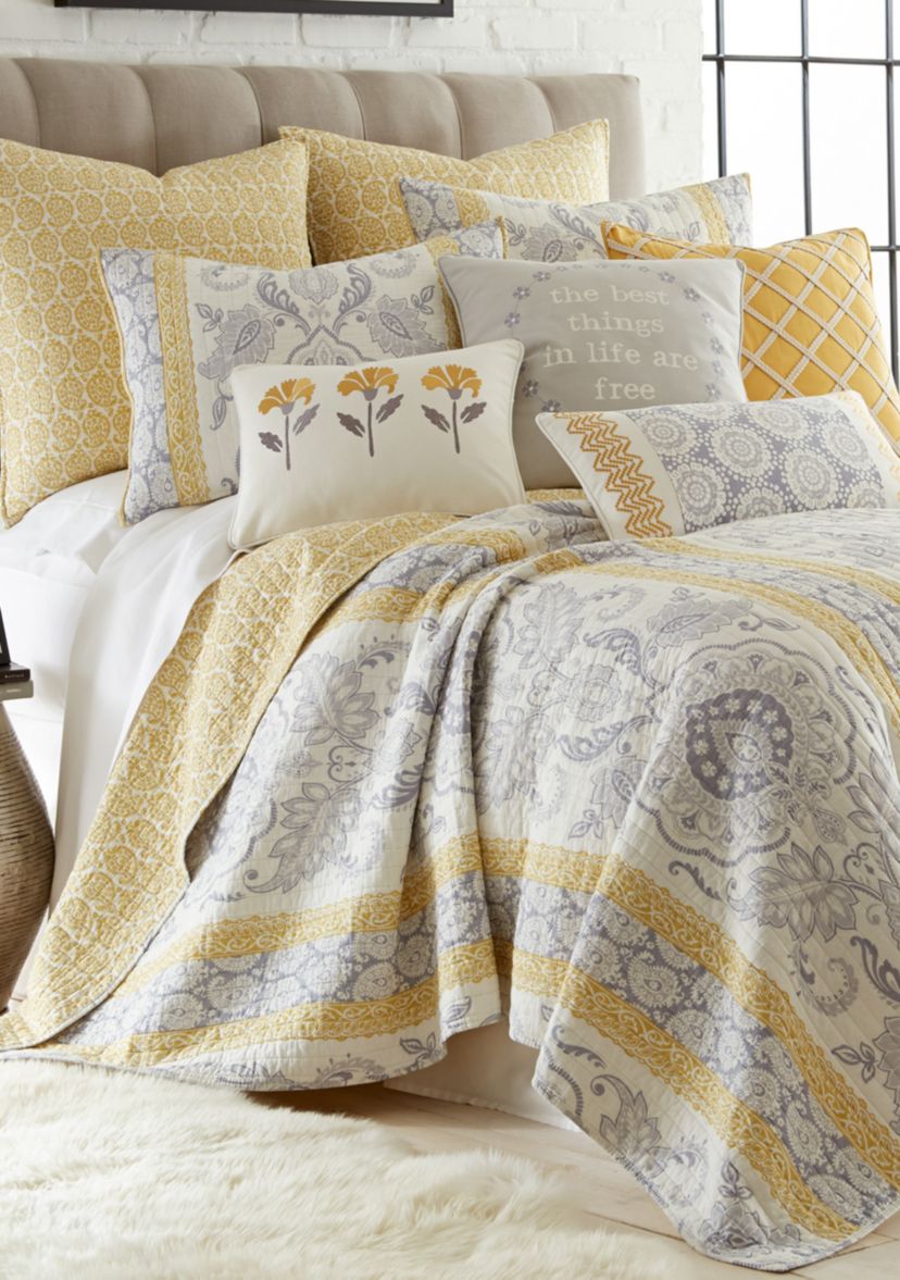 St. Claire Quilt Set