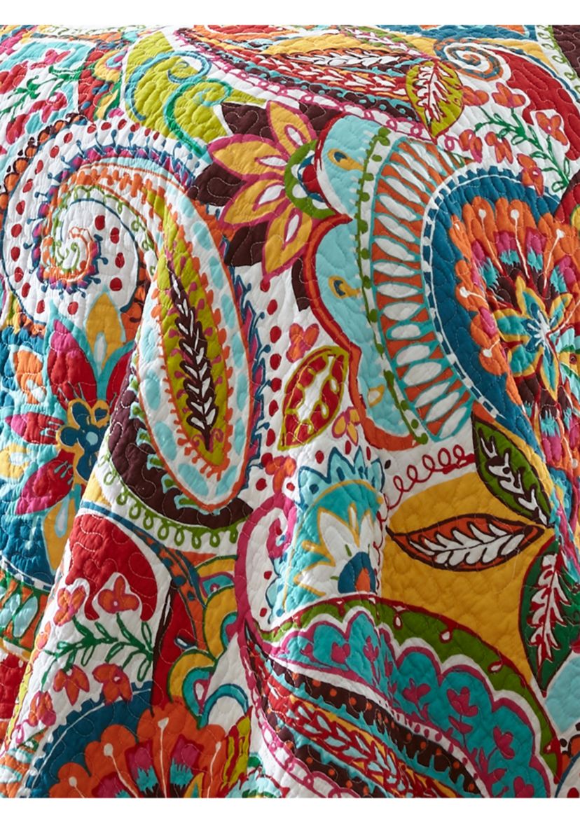 Rhapsody Quilt Set