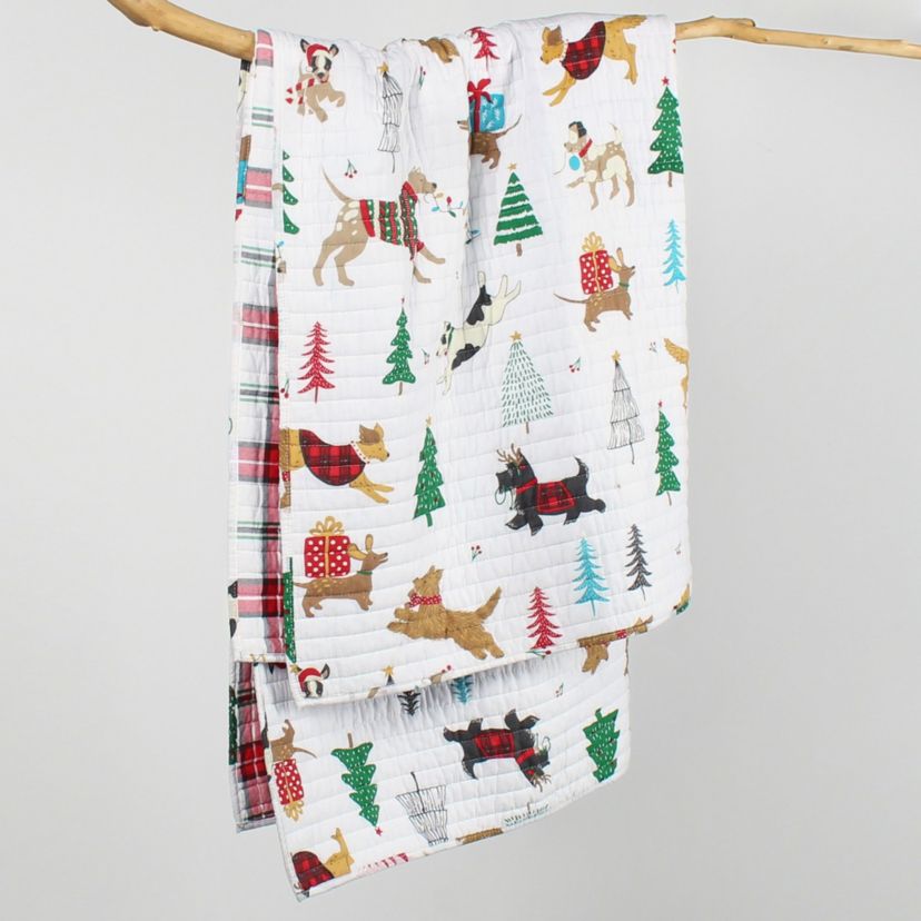 Jingle Paws Quilted Throw