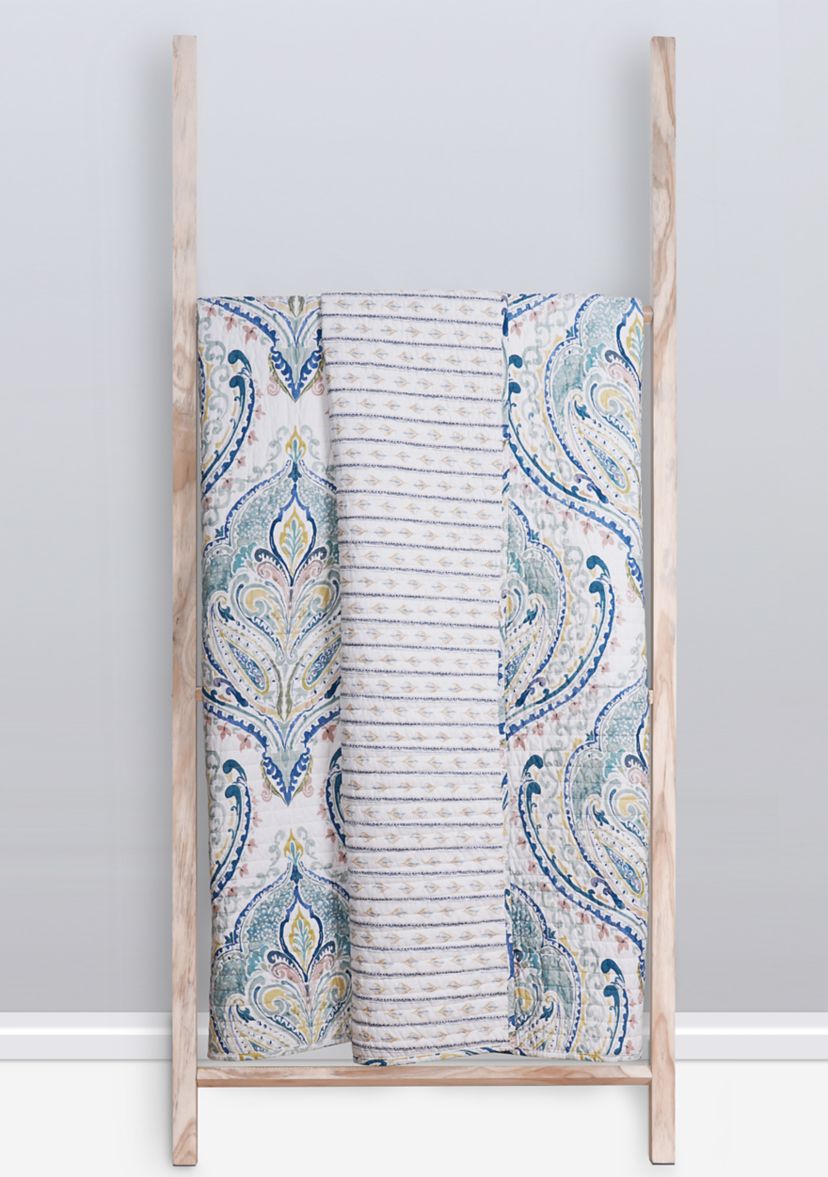 Alita Quilted Throw