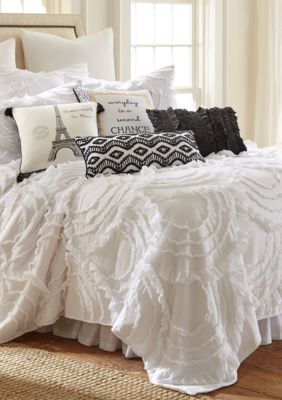 levtex lira quilt collectio