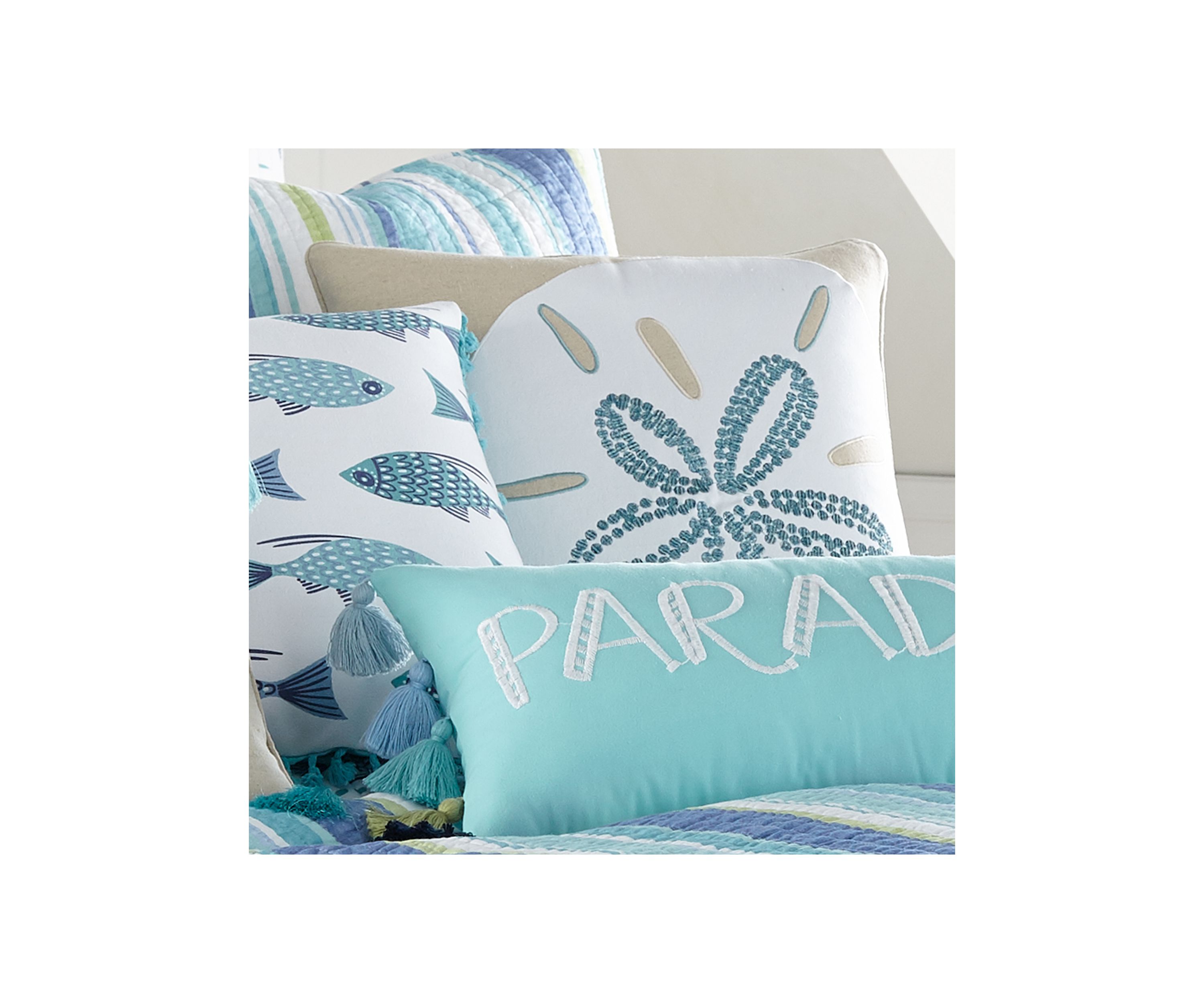 Laida Beach Flower Pillow