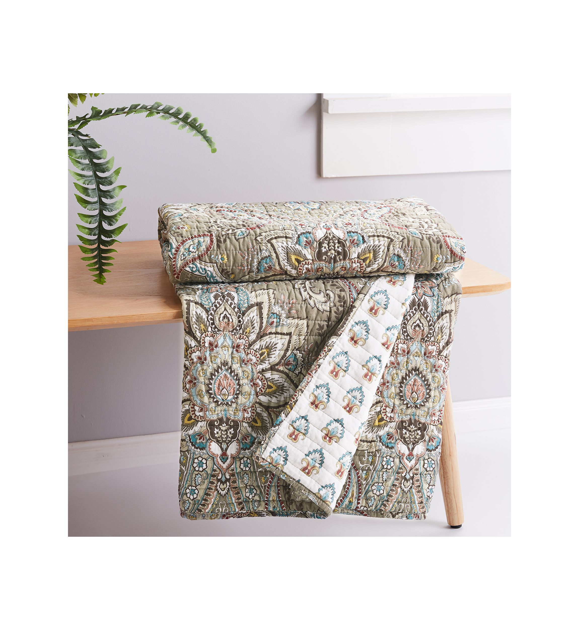 Kassandra Quilted Throw