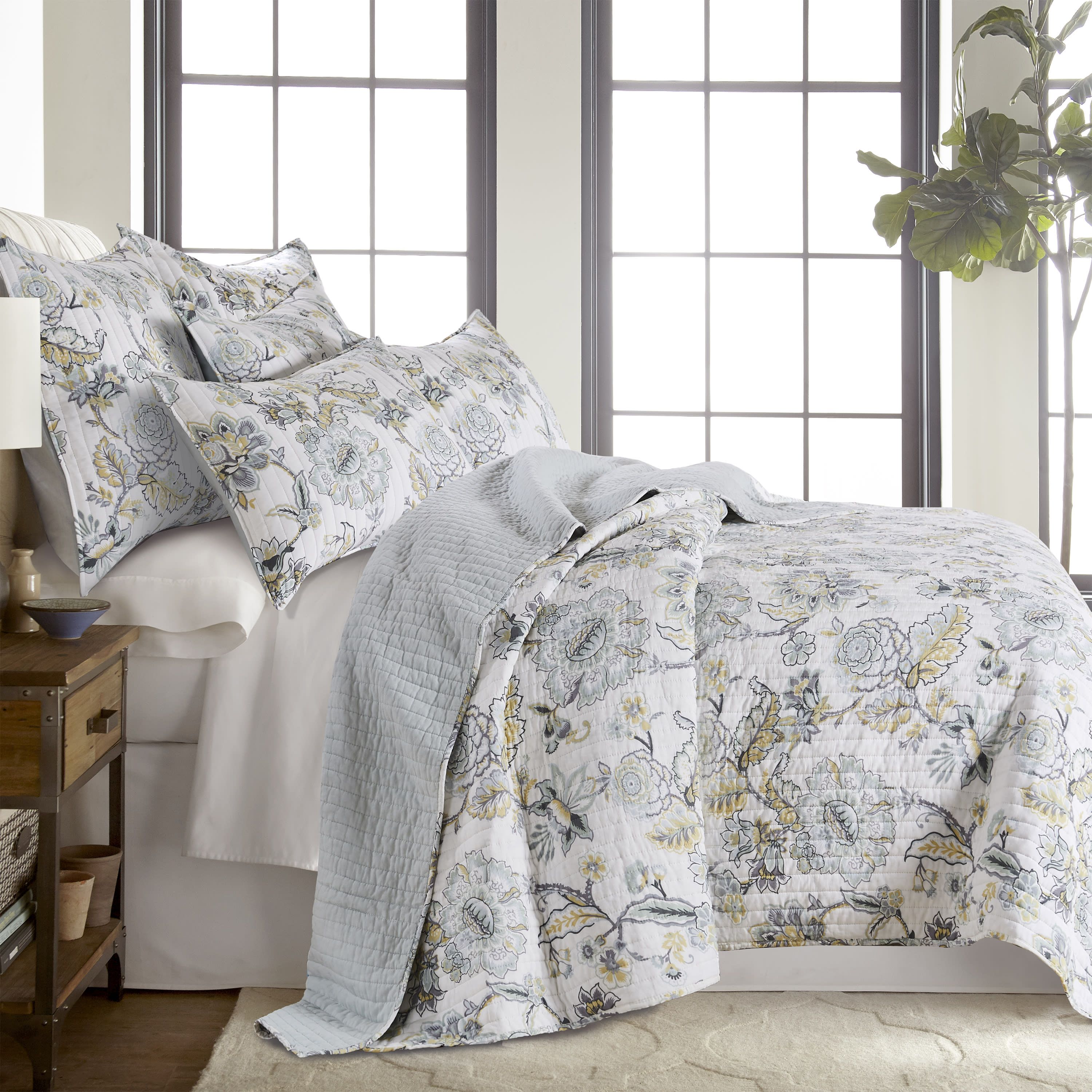 Ophelia Spa Euro Sham Set of 2