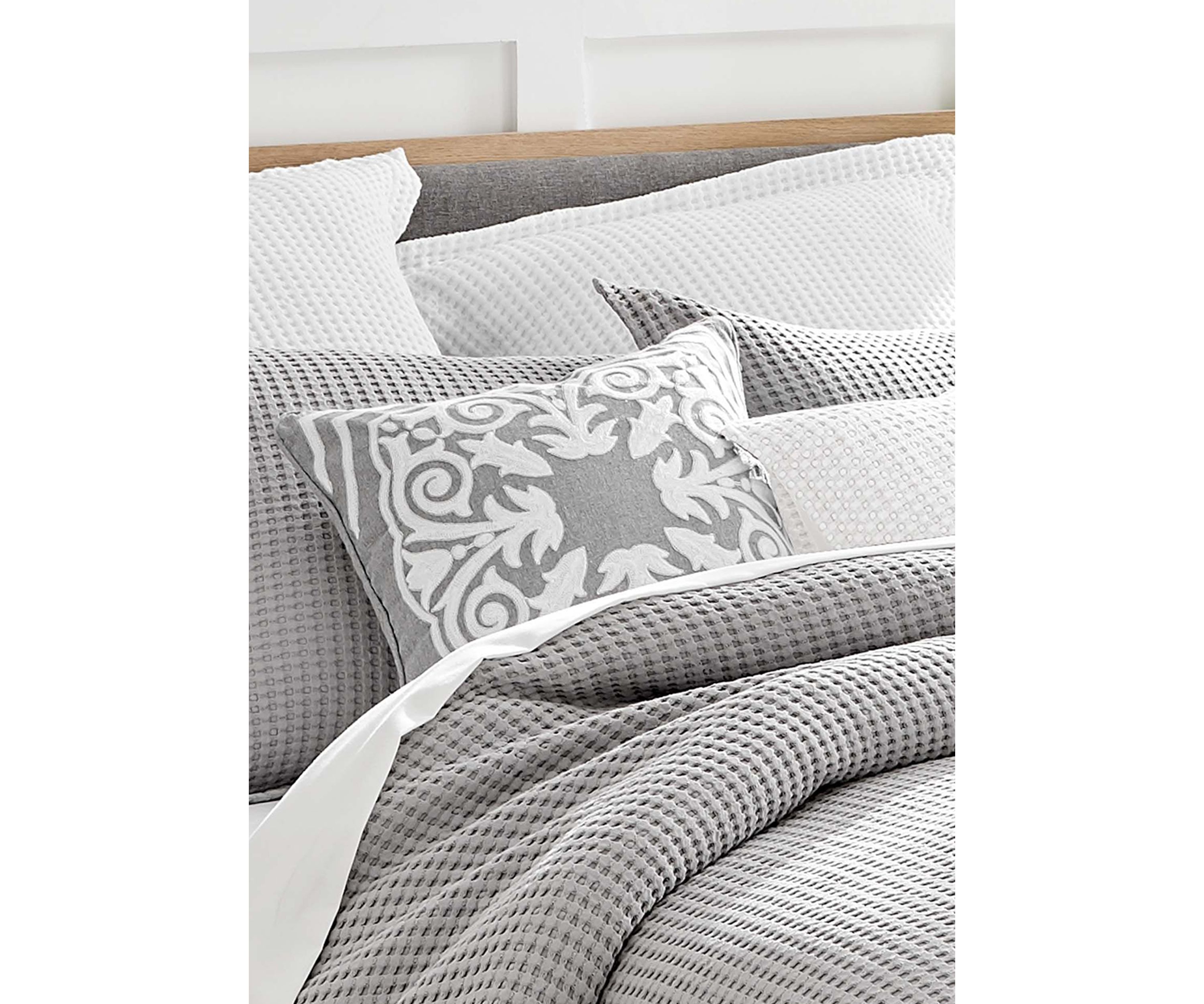 Mills Medallion Pillow