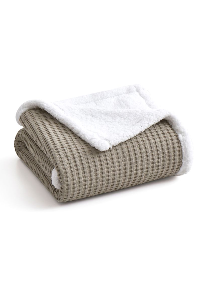 Mills Waffle Red Sherpa Throw