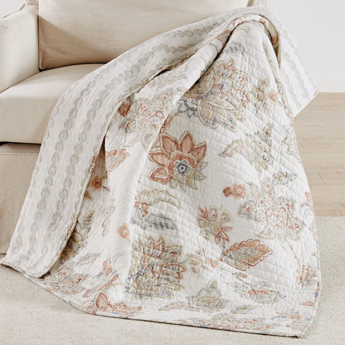 Selesta Quilted Throw