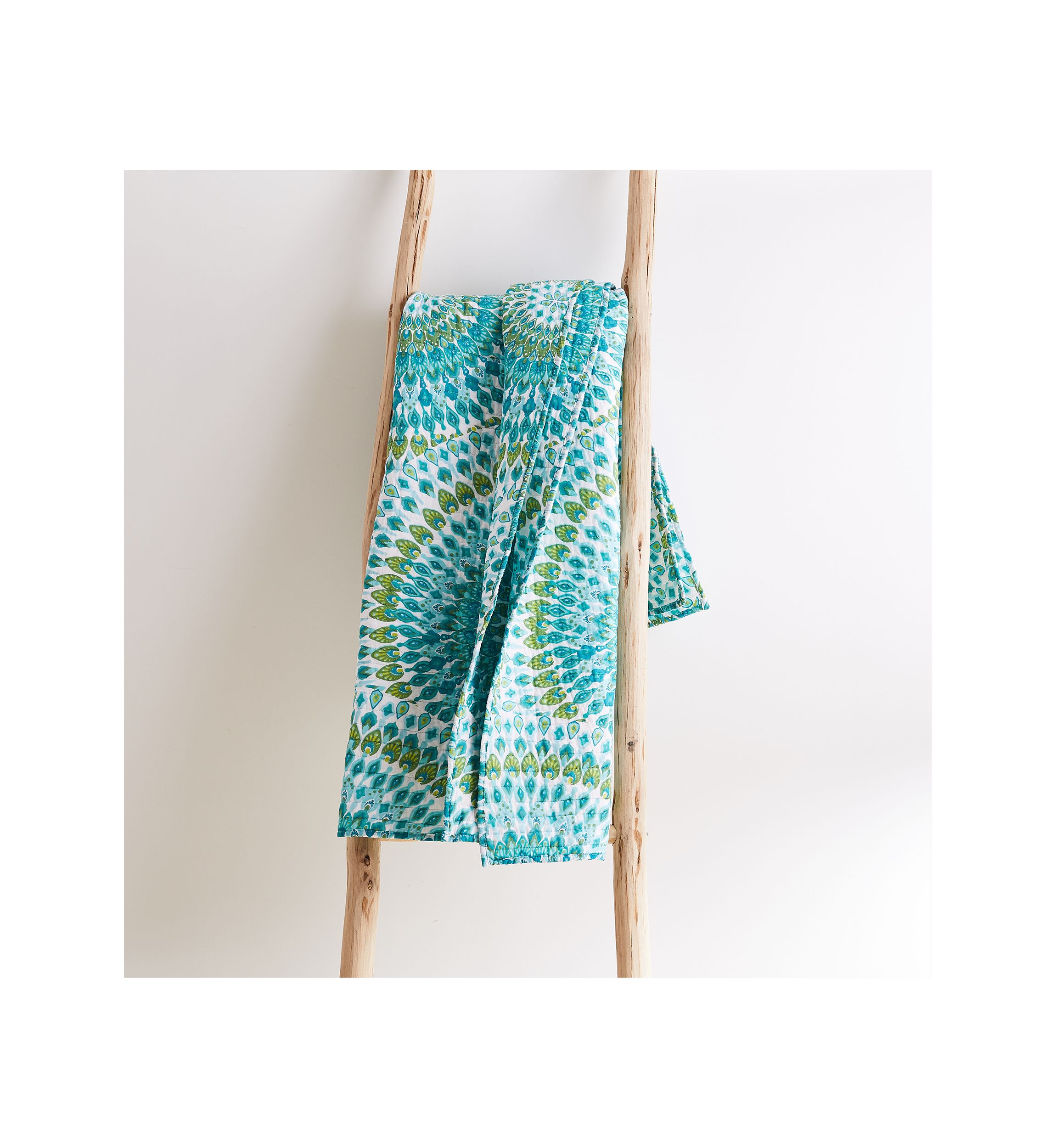 Mirage Teal Quilted Throw