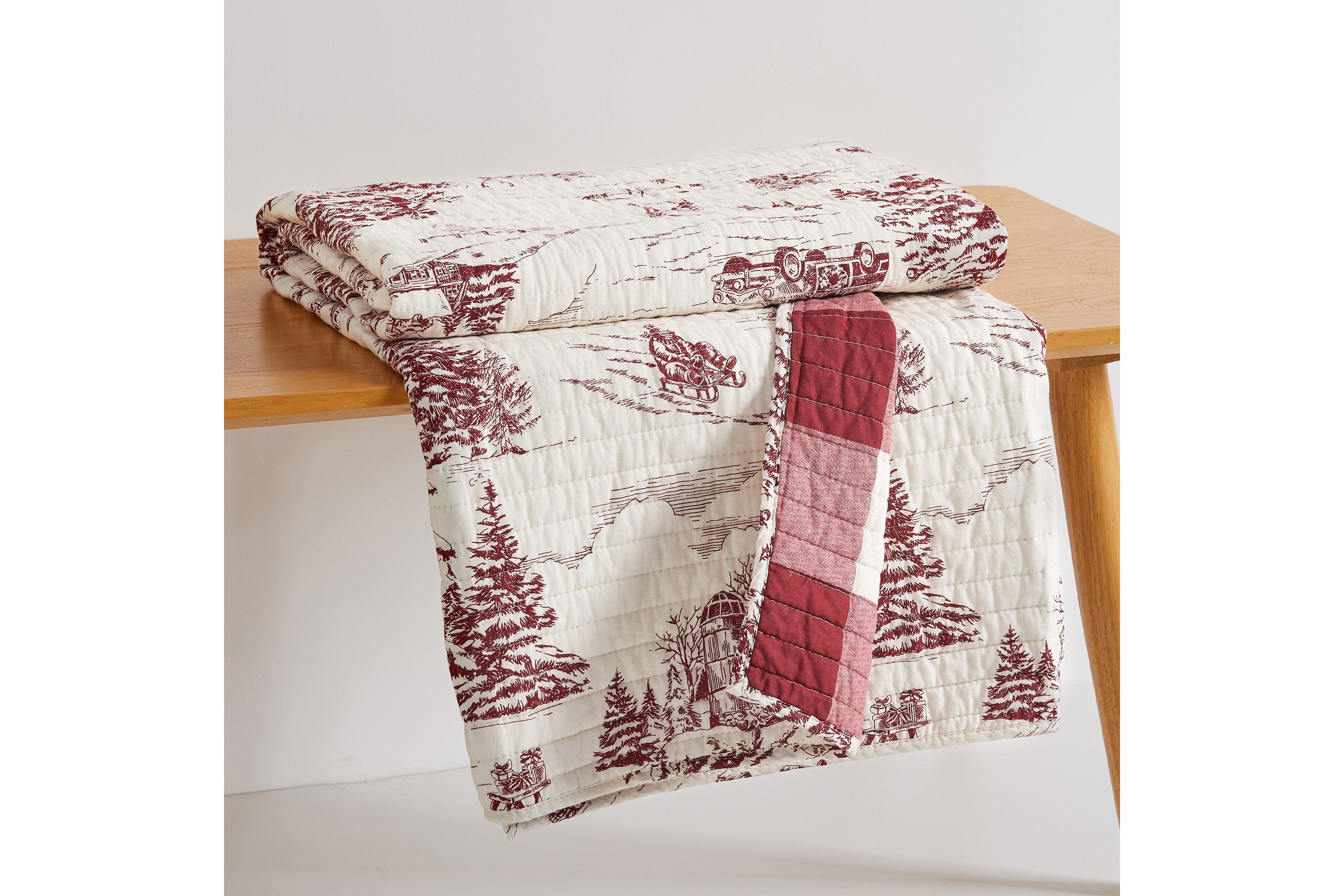 Winter Sleigh Ride Red Quilted Throw