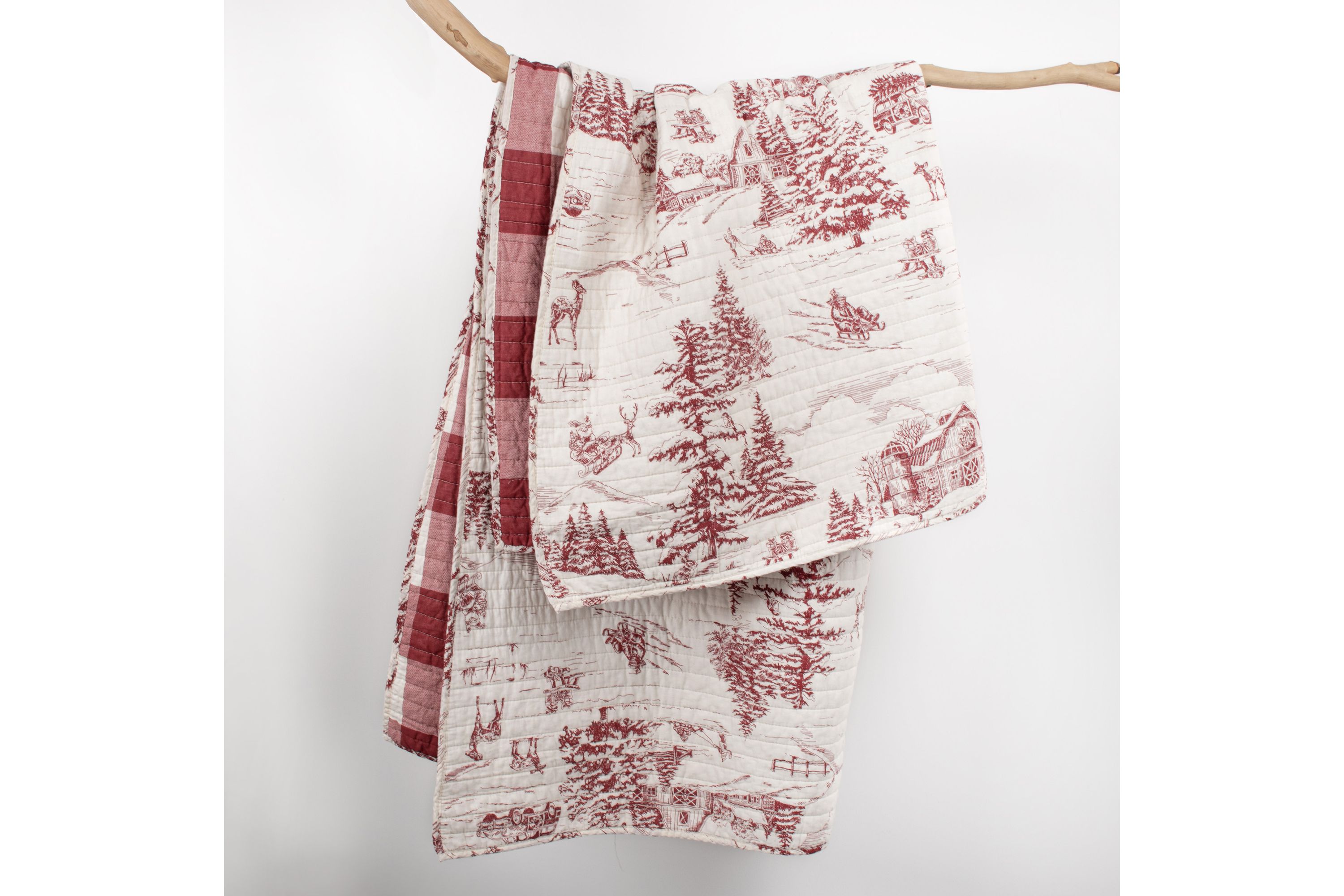 Winter Sleigh Ride Red Quilted Throw