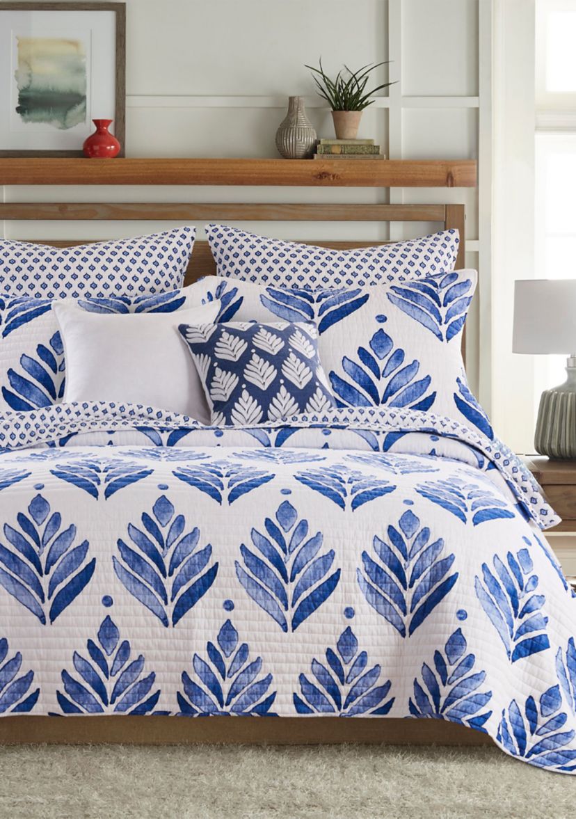 Vintage Blossom Leaves Pillow