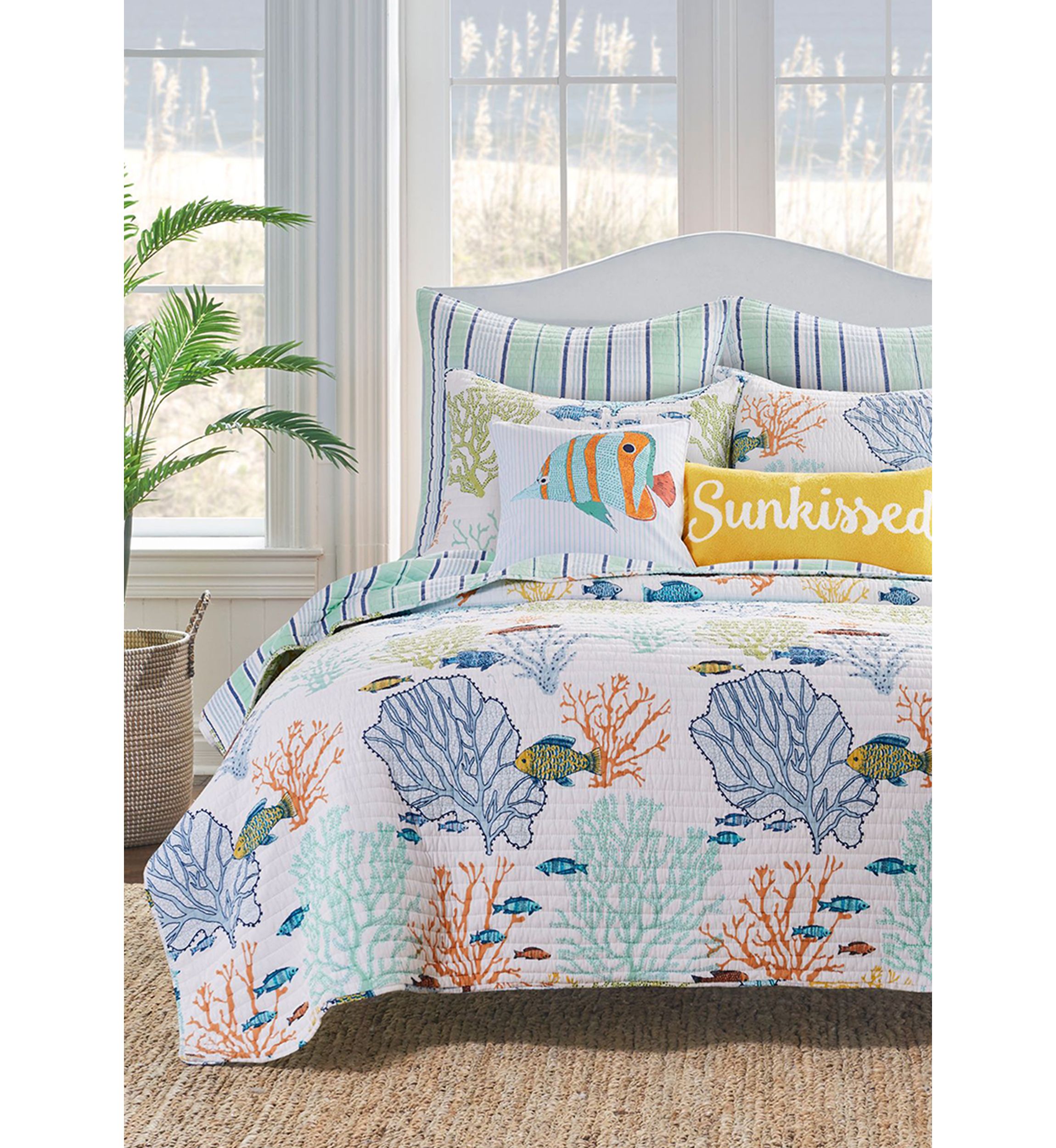 Deep Sea Multicolor Full/Queen Quilt Set