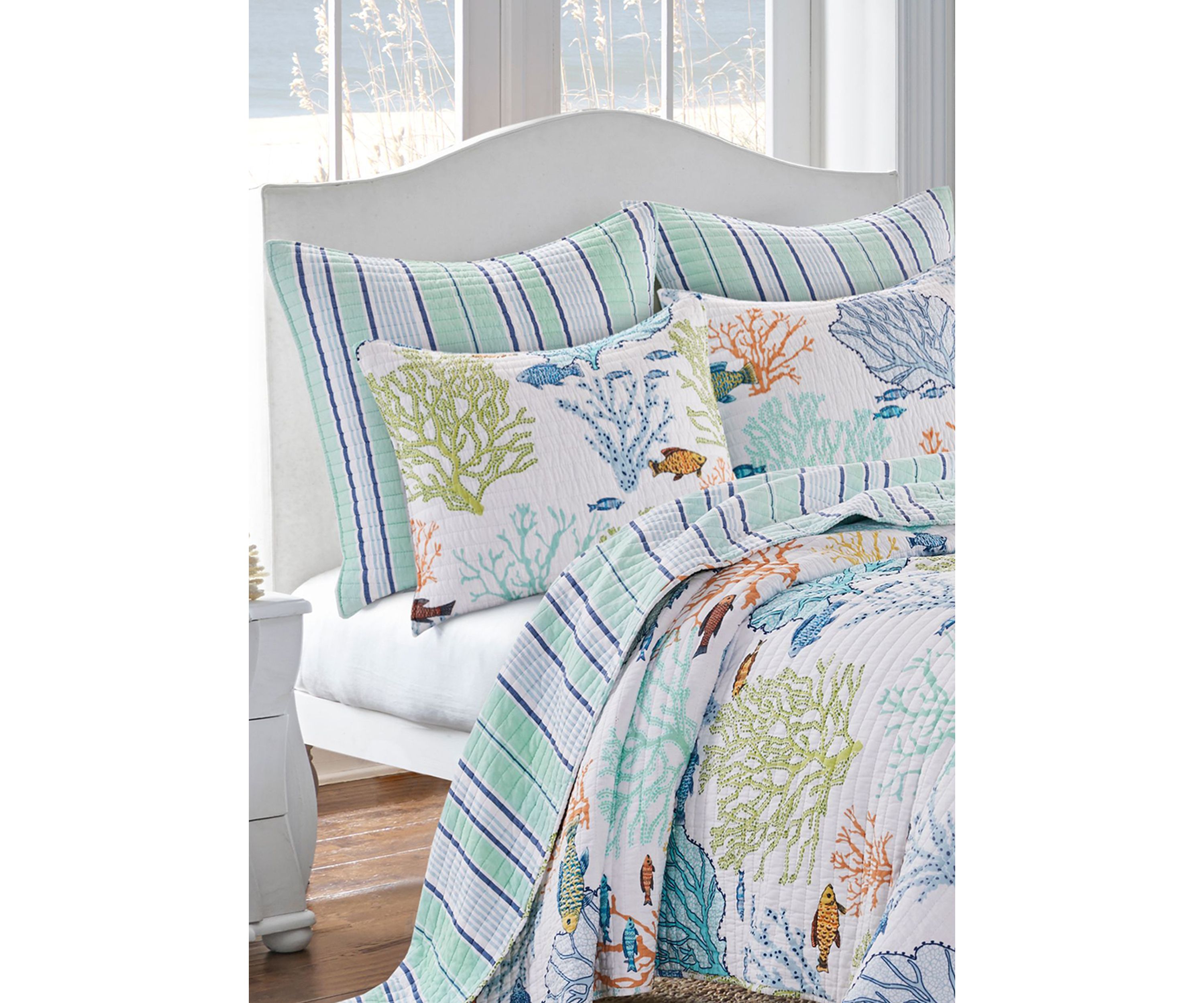 Deep Sea Multicolor Full/Queen Quilt Set