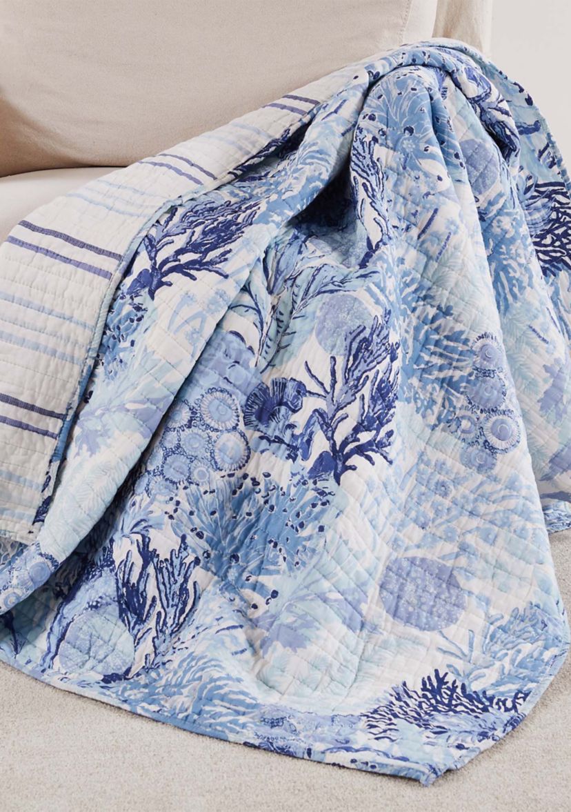 Reef Dream Quilted Throw