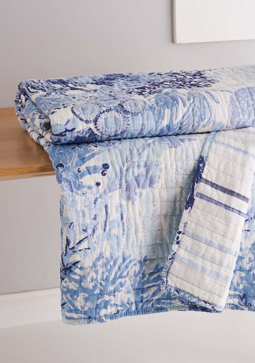 Reef Dream Quilted Throw