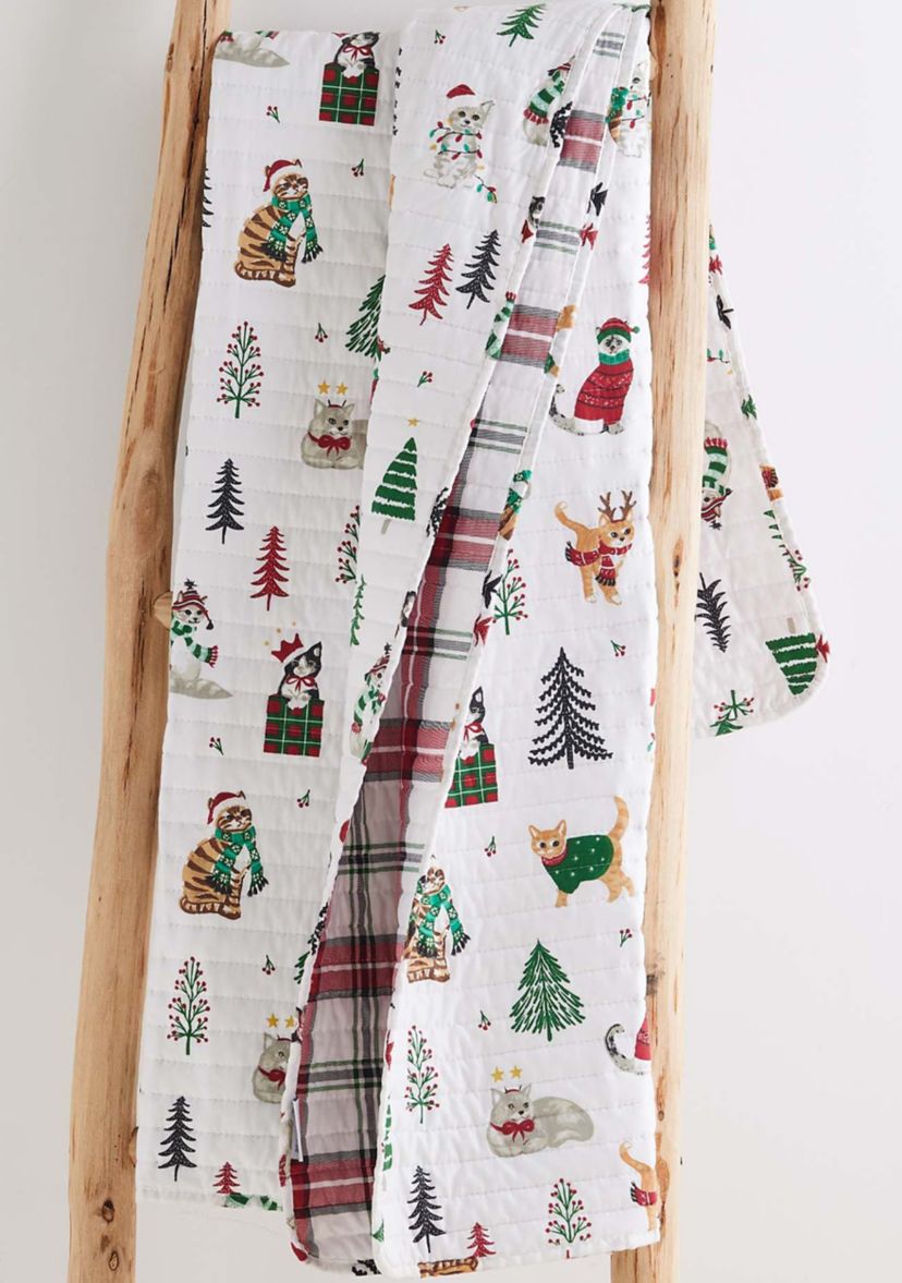 Meowy Christmas Quilted Throw