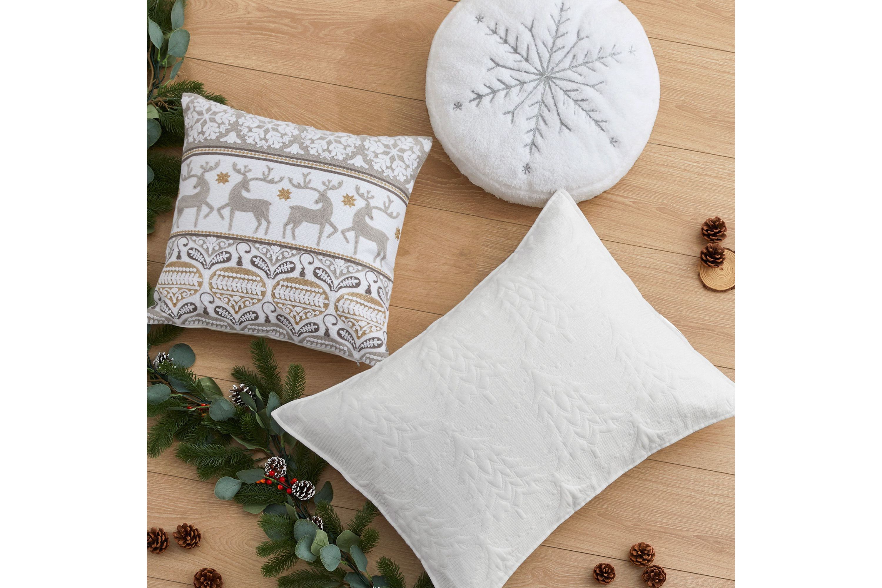 O Christmas Tree White Reindeer Dance Pillow 18x18