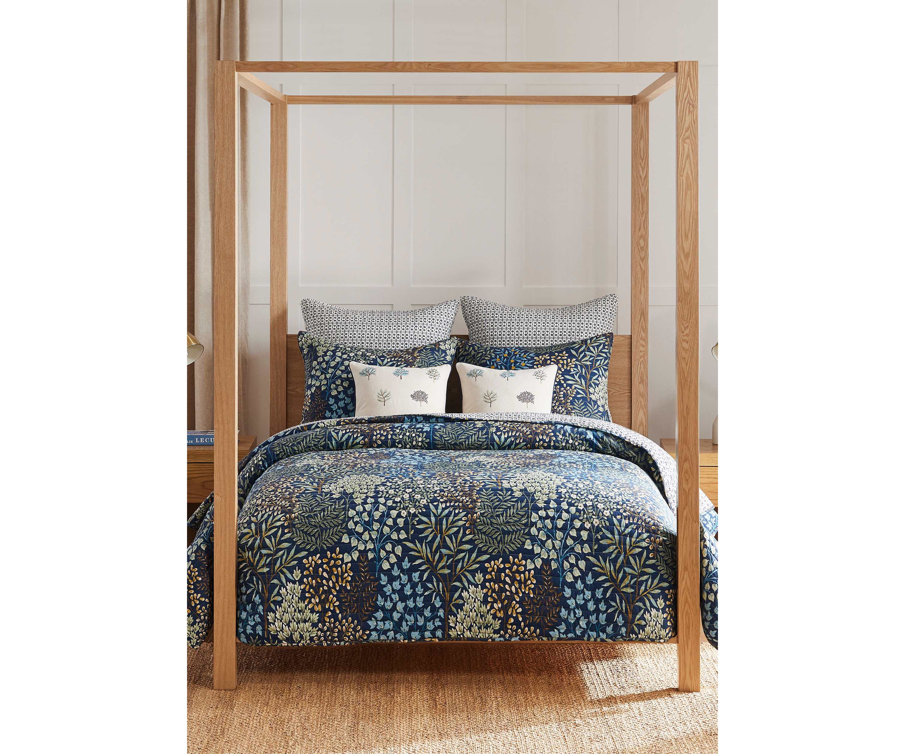 English Forest Navy Euro Sham Set of 2