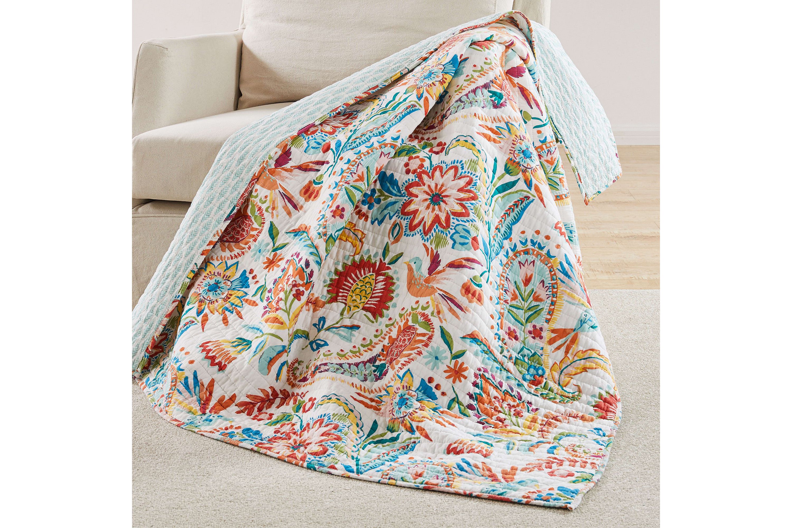 Maravilla Quilted Throw