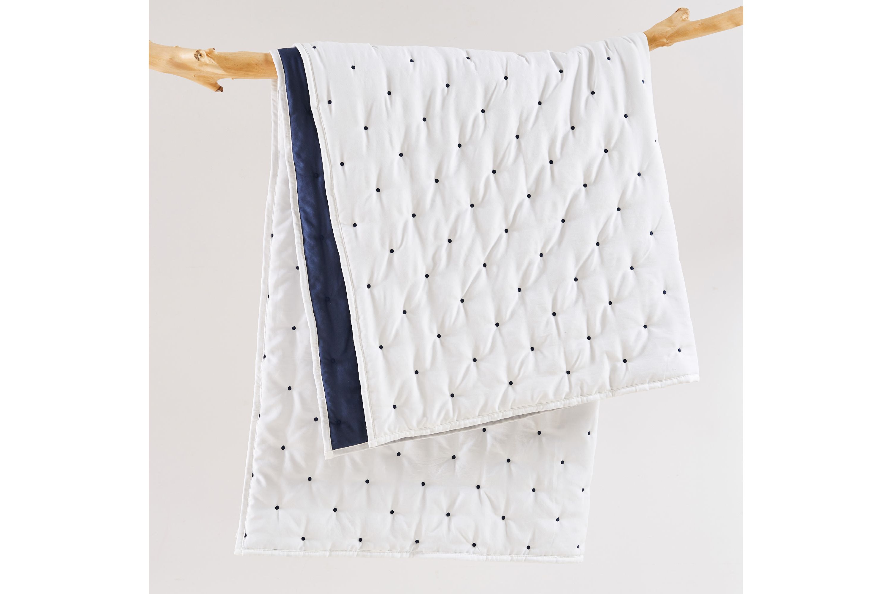 Embroidered Swiss Dot Quilted Throw