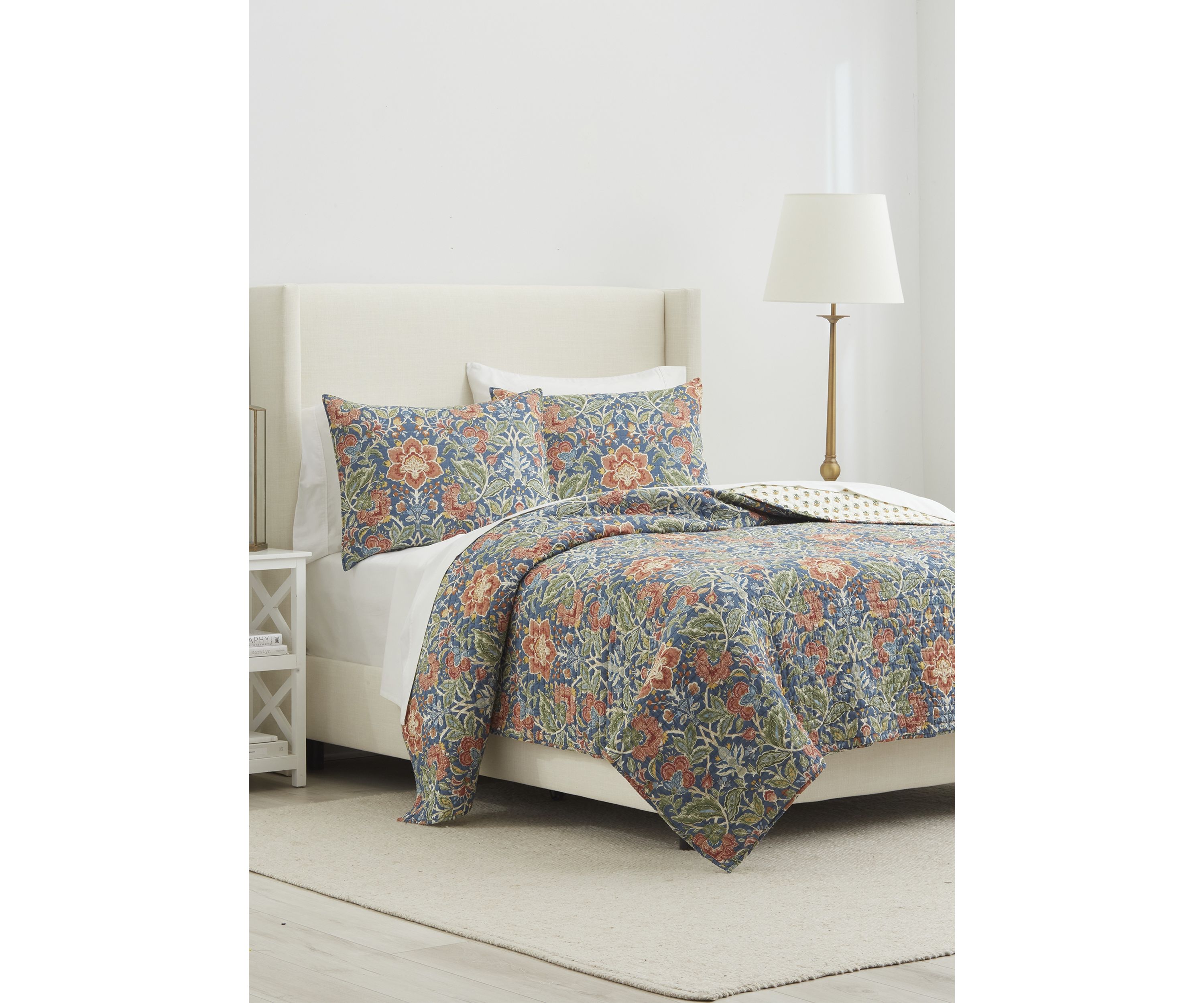 Viola Quilt Set