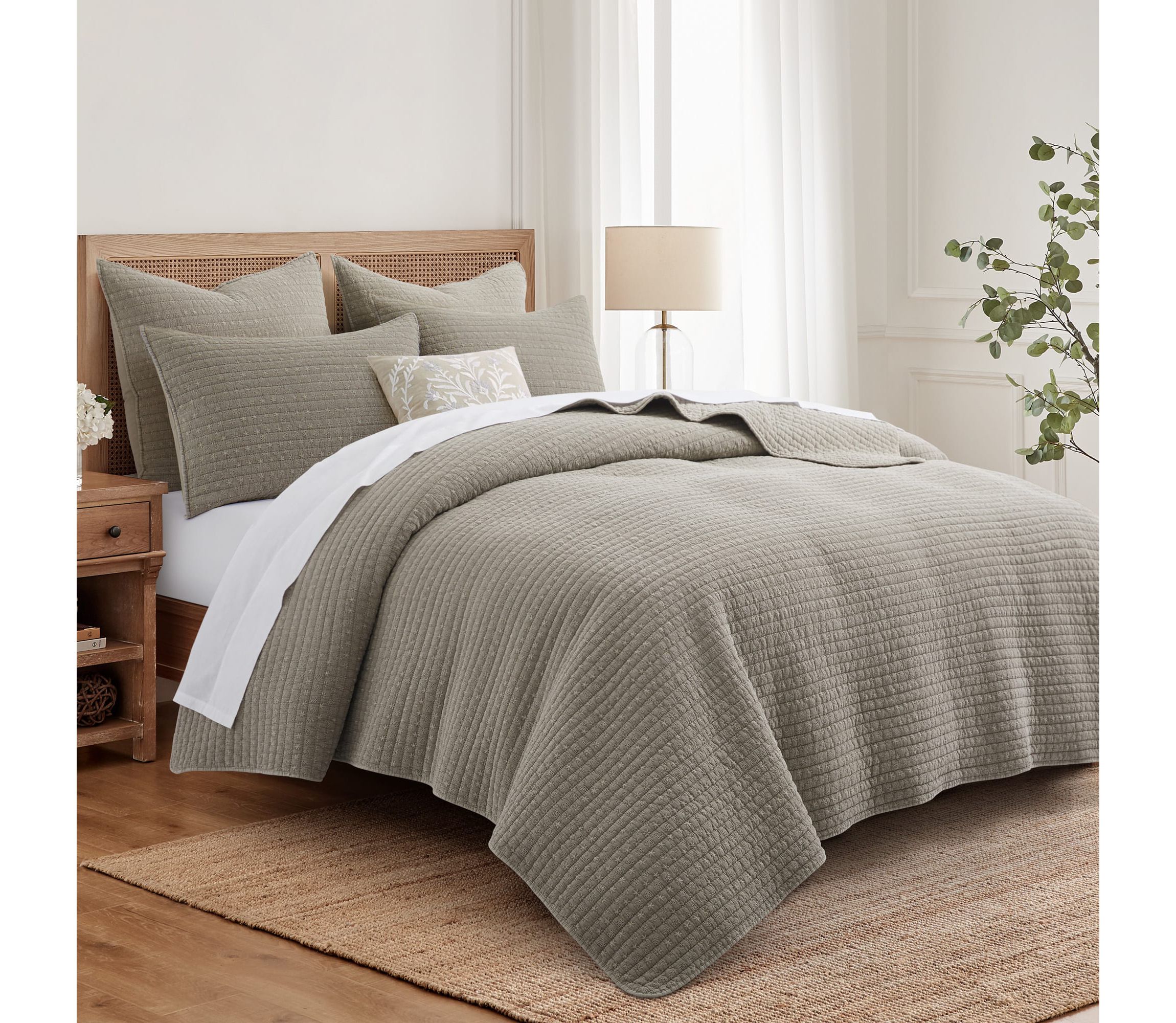 Eyelet Euro Sham Set of 2