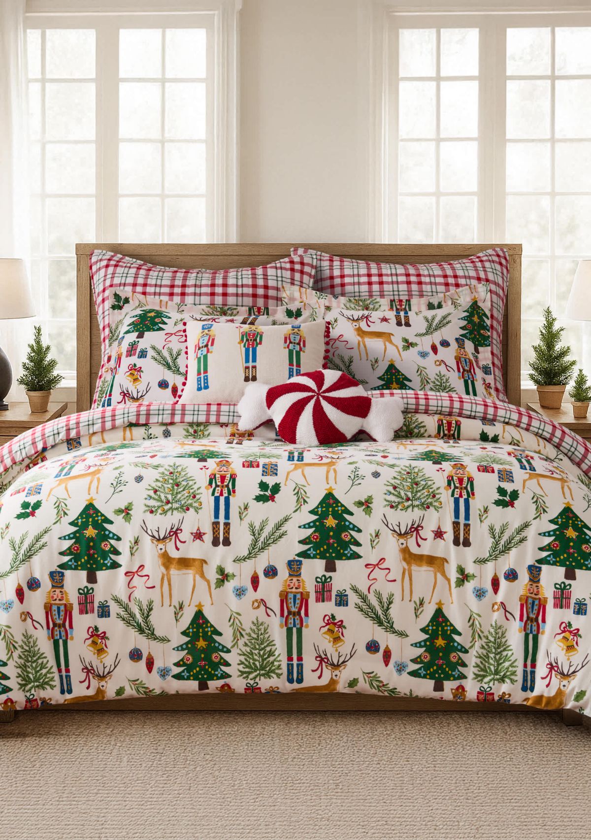 Nutcracker Comforter Set