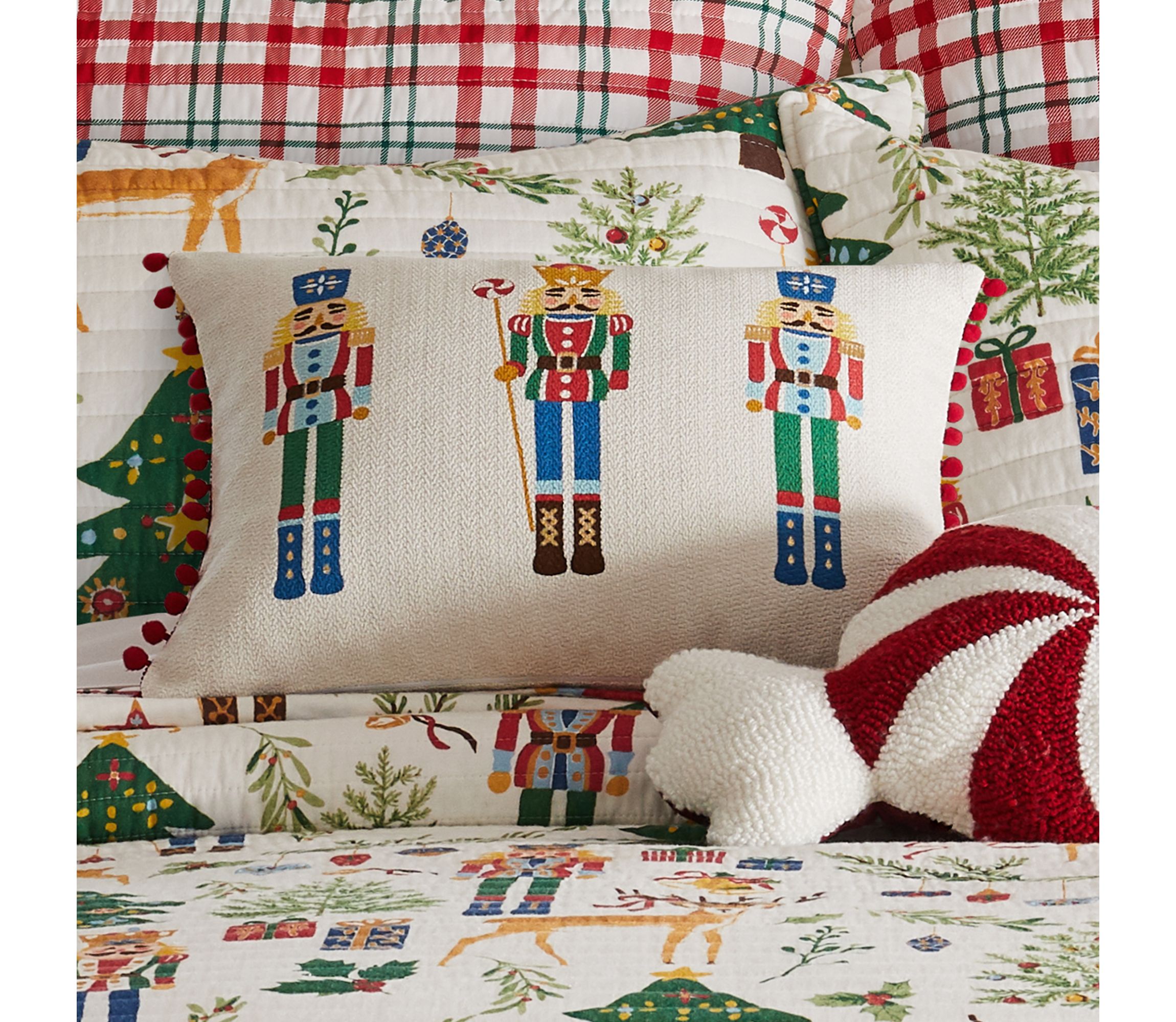 Nutcracker Trio Pillow 14x18