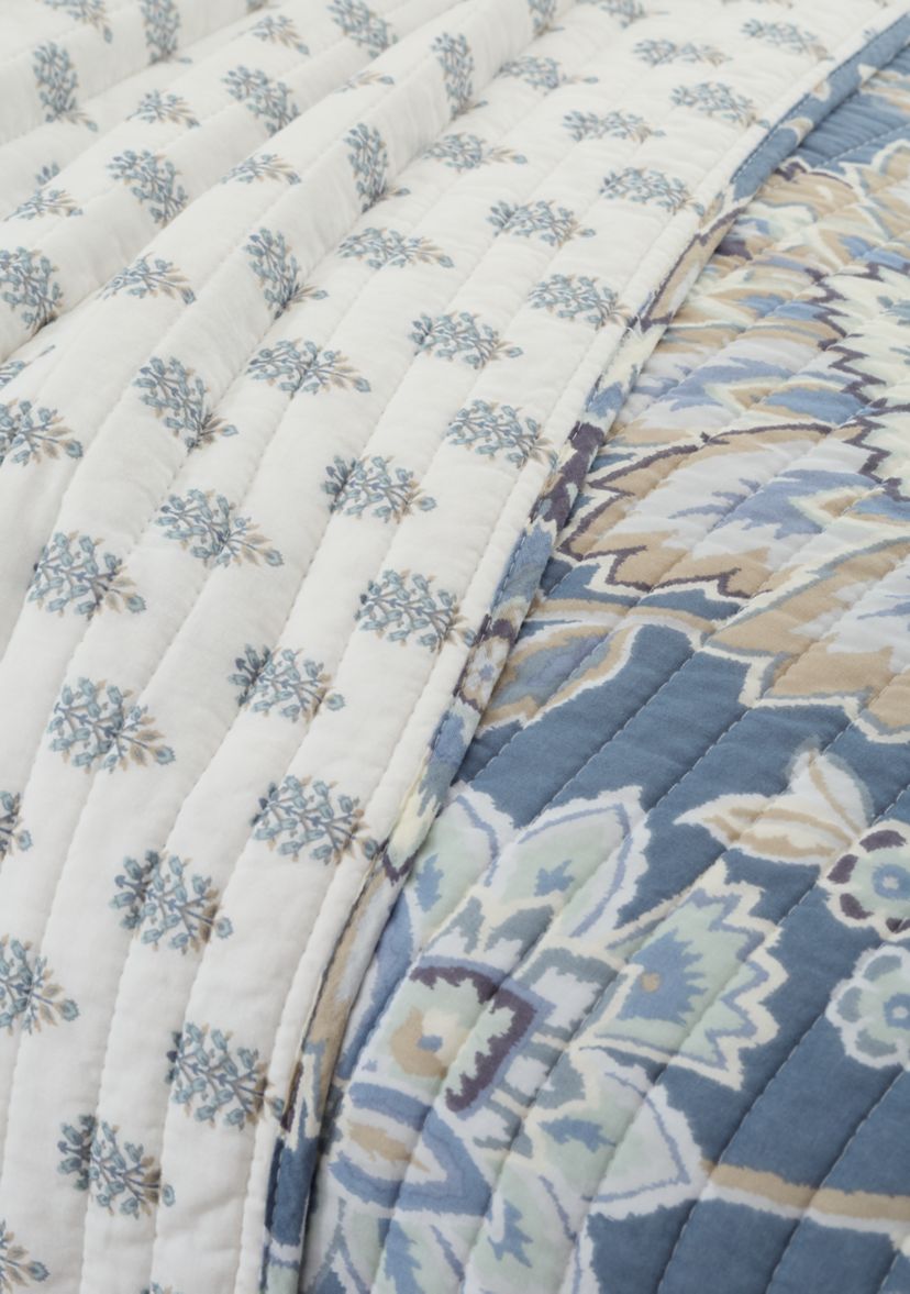 Chateau Quilt