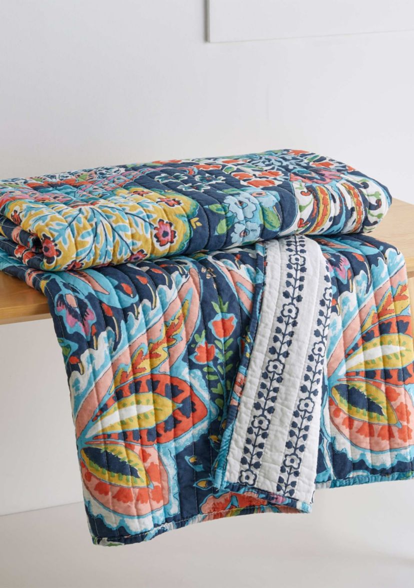 Diella Quilted Throw