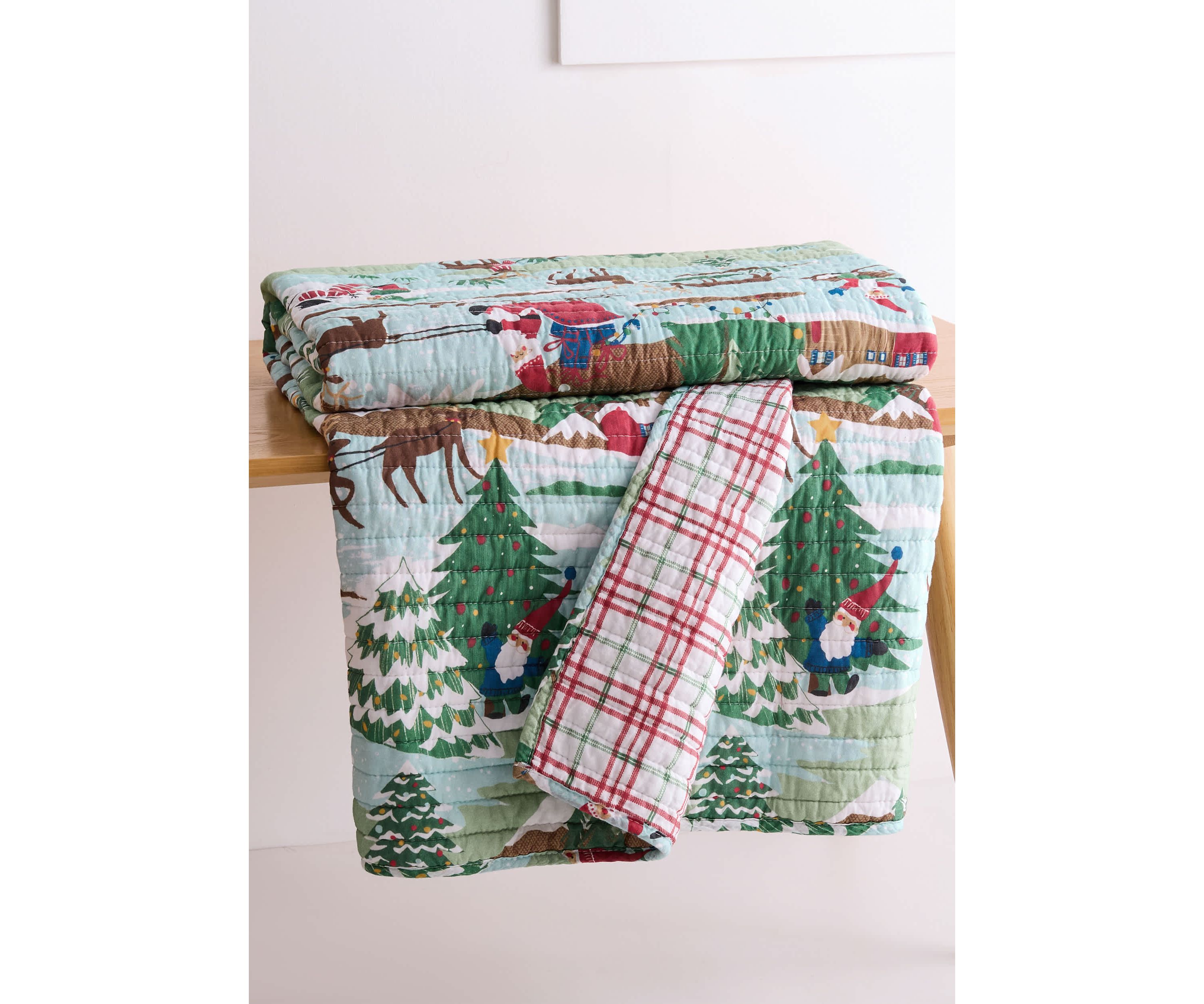 Merry Mountains Quilted Throw