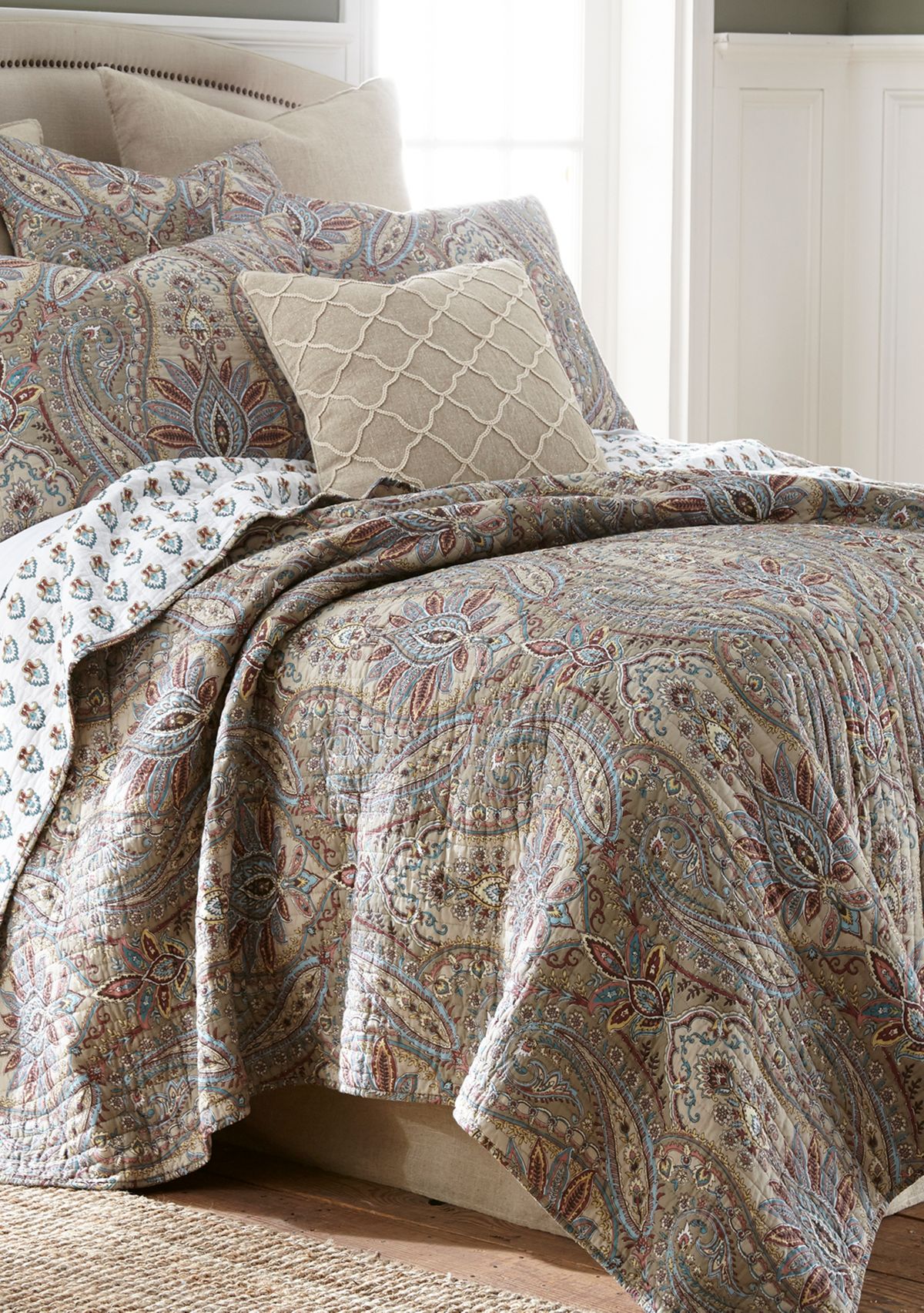 Kasey Euro Pillow Shams