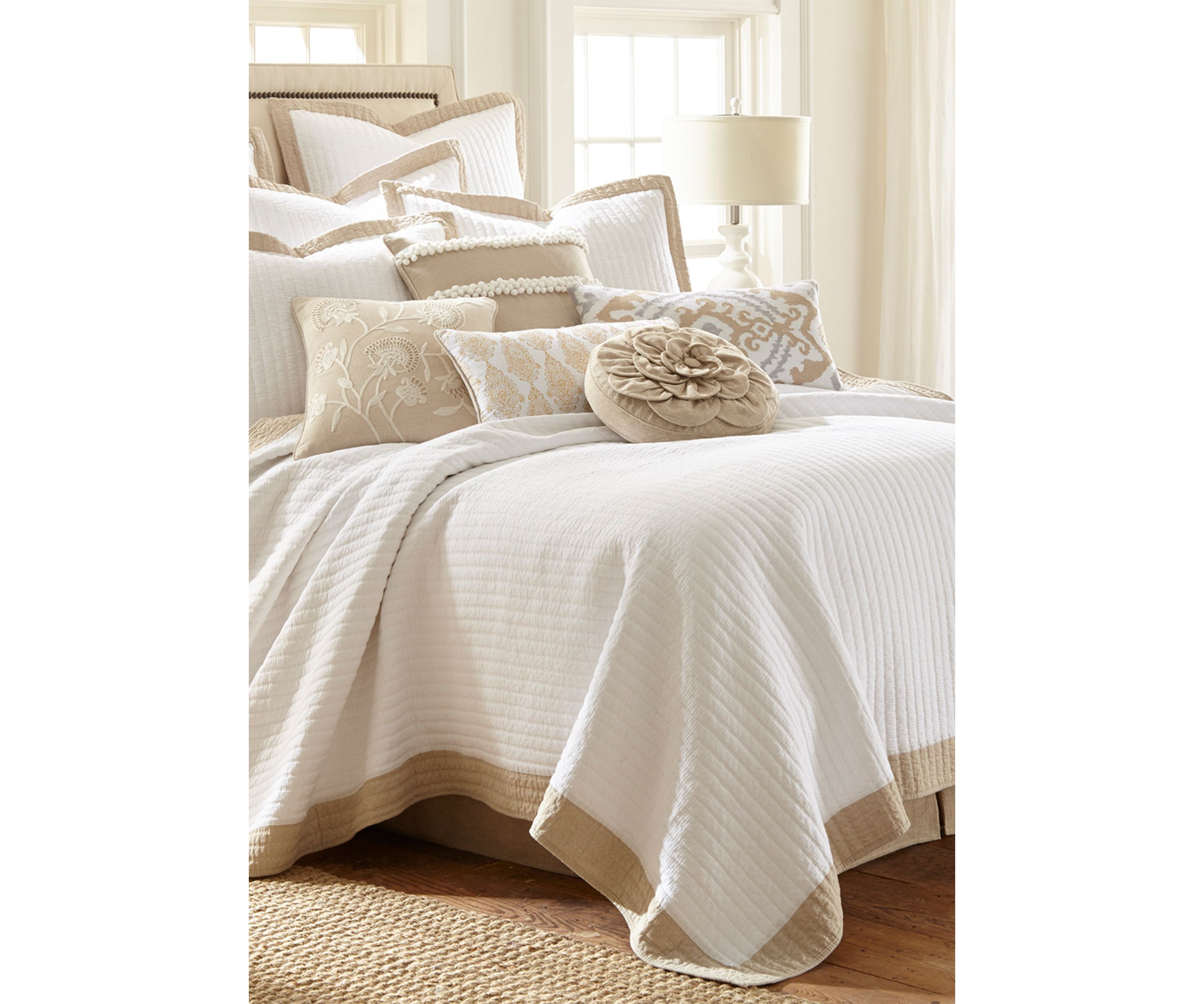Cerritos Quilt Set