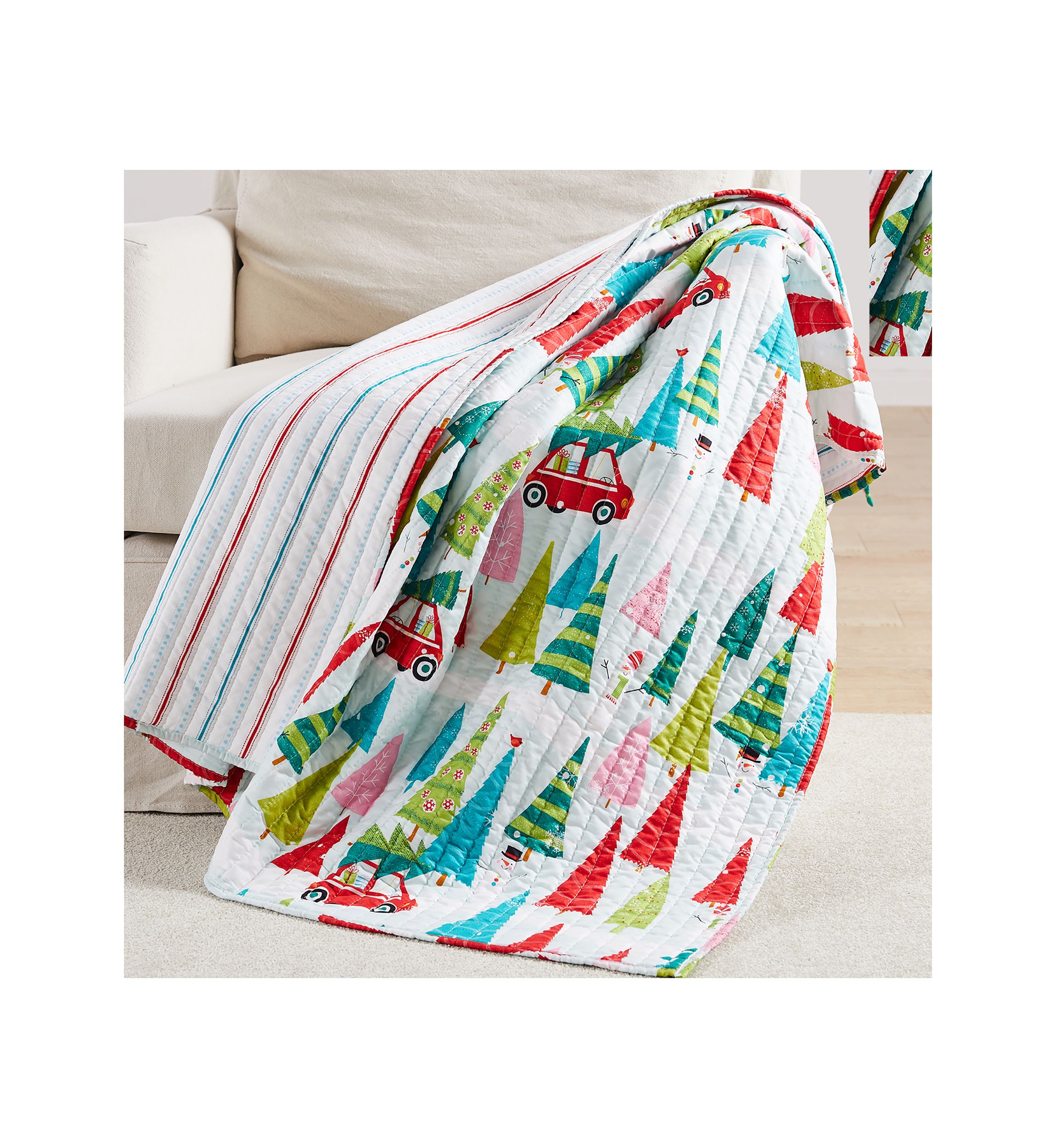 Holly Jolly Quilted Throw