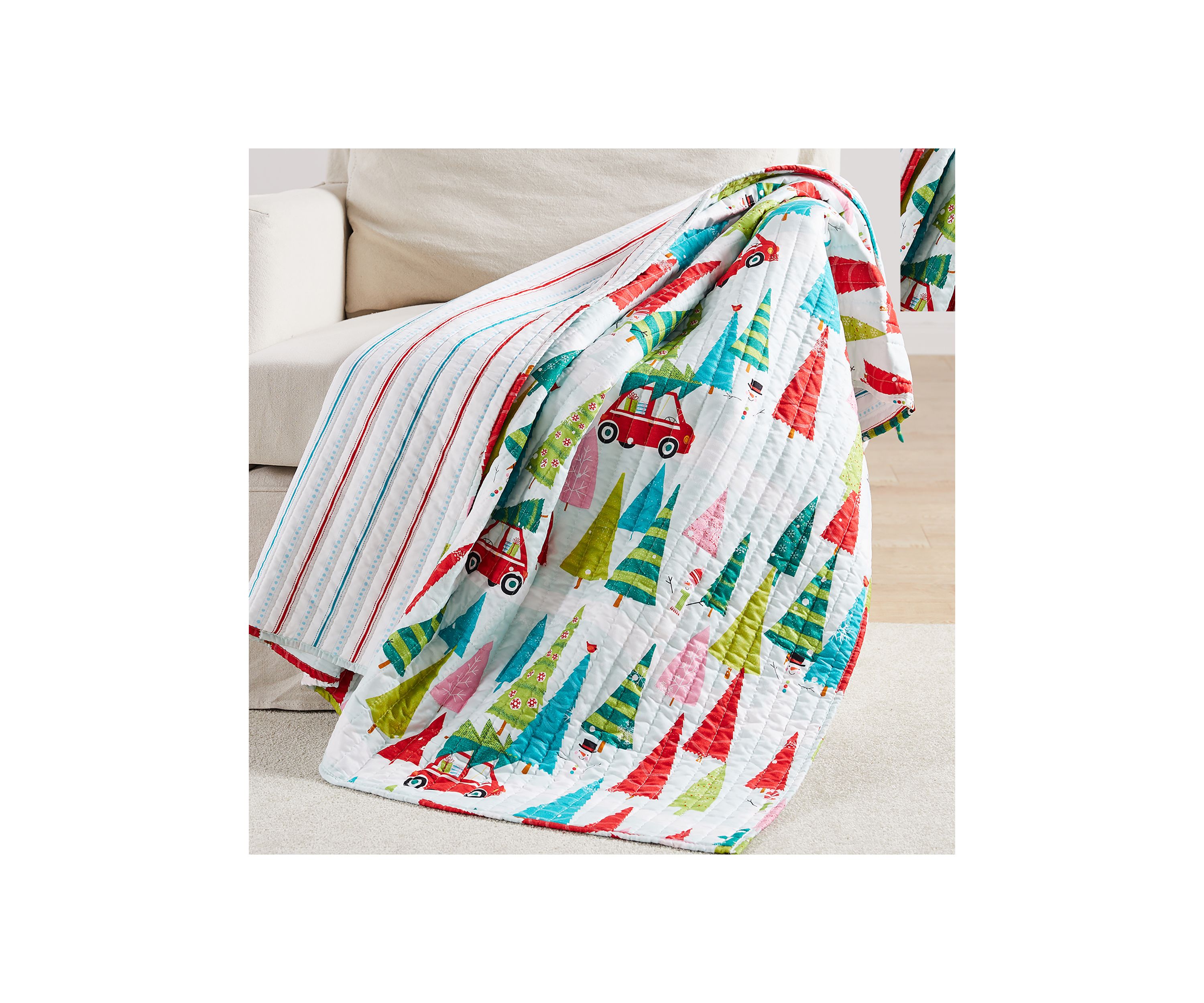 Holly Jolly Quilted Throw