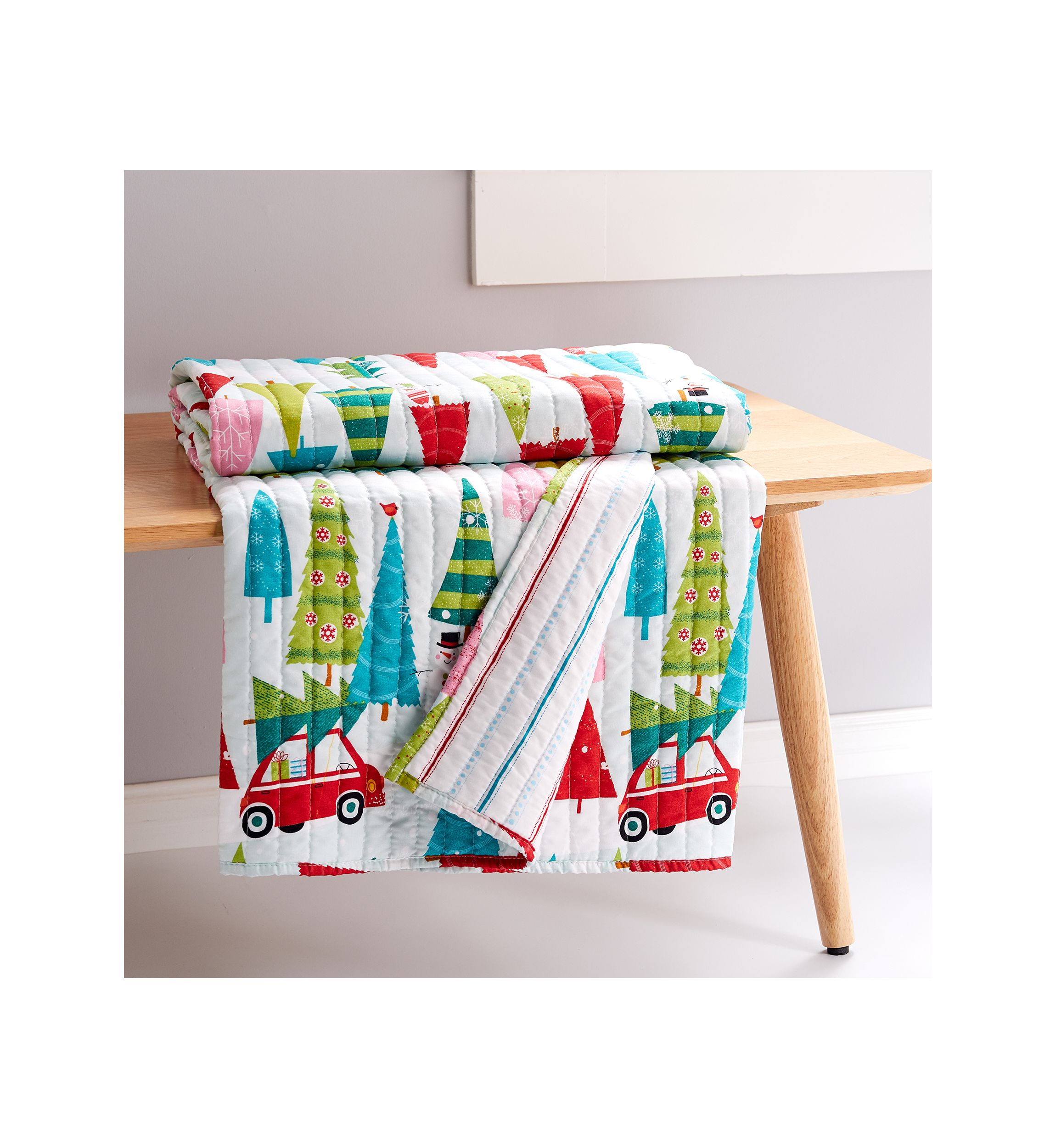 Holly Jolly Quilted Throw