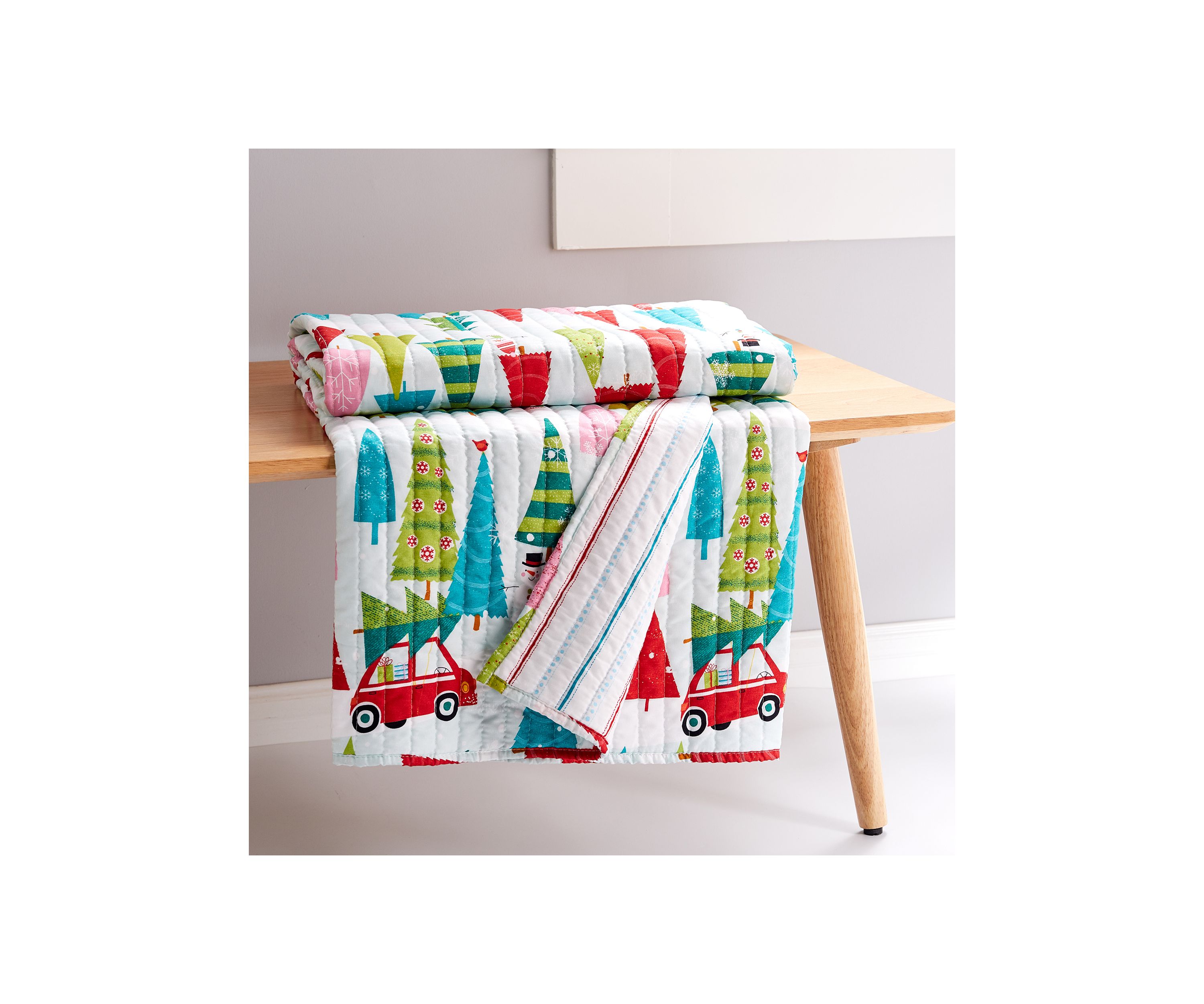 Holly Jolly Quilted Throw
