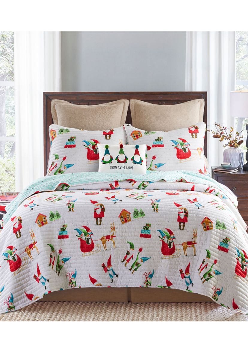 Gnome for the Holidays White King Quilt