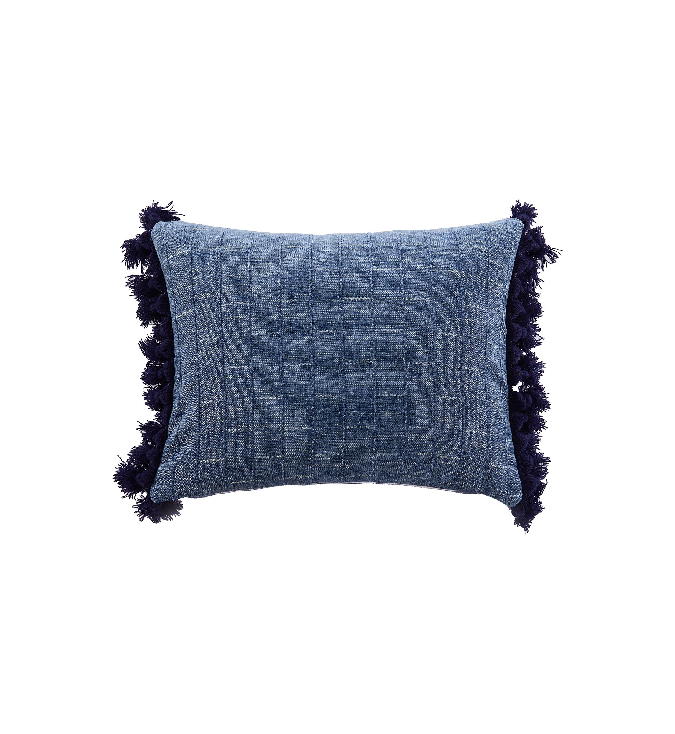  Bennett Tassel Pillow 