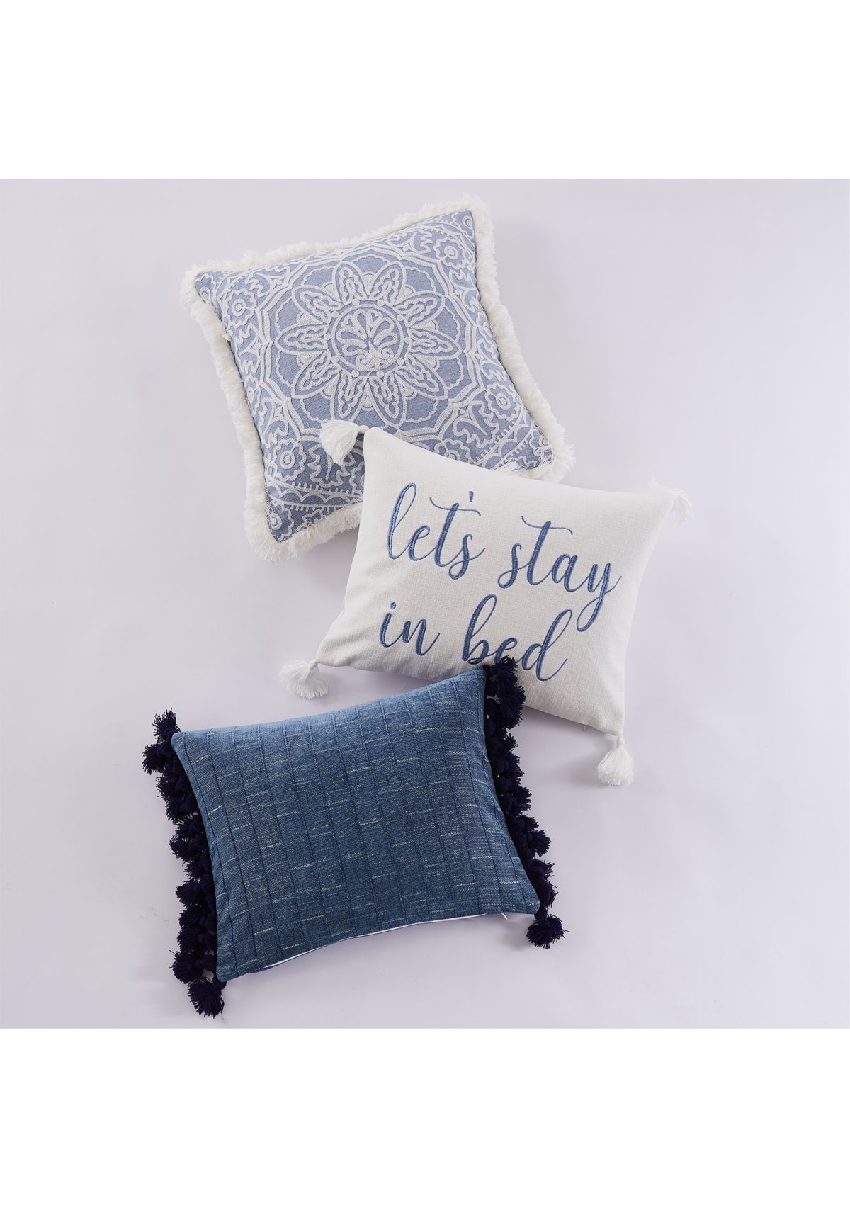  Bennett Tassel Pillow 